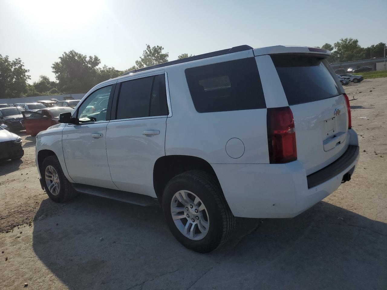 2016 Chevrolet Tahoe C1500 Lt - Image 2