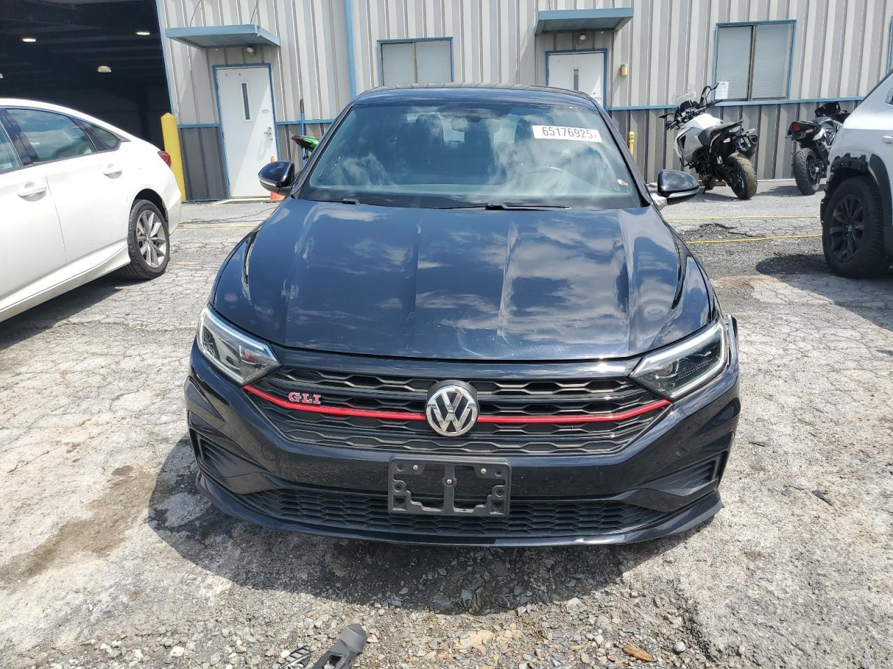 2019 Volkswagen Jetta Gli - Image 5