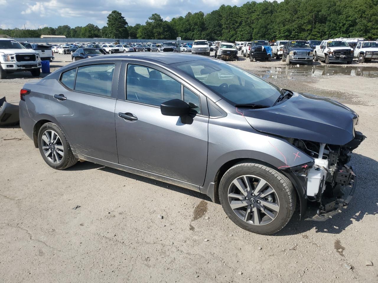 2024 Nissan Versa S - Image 4