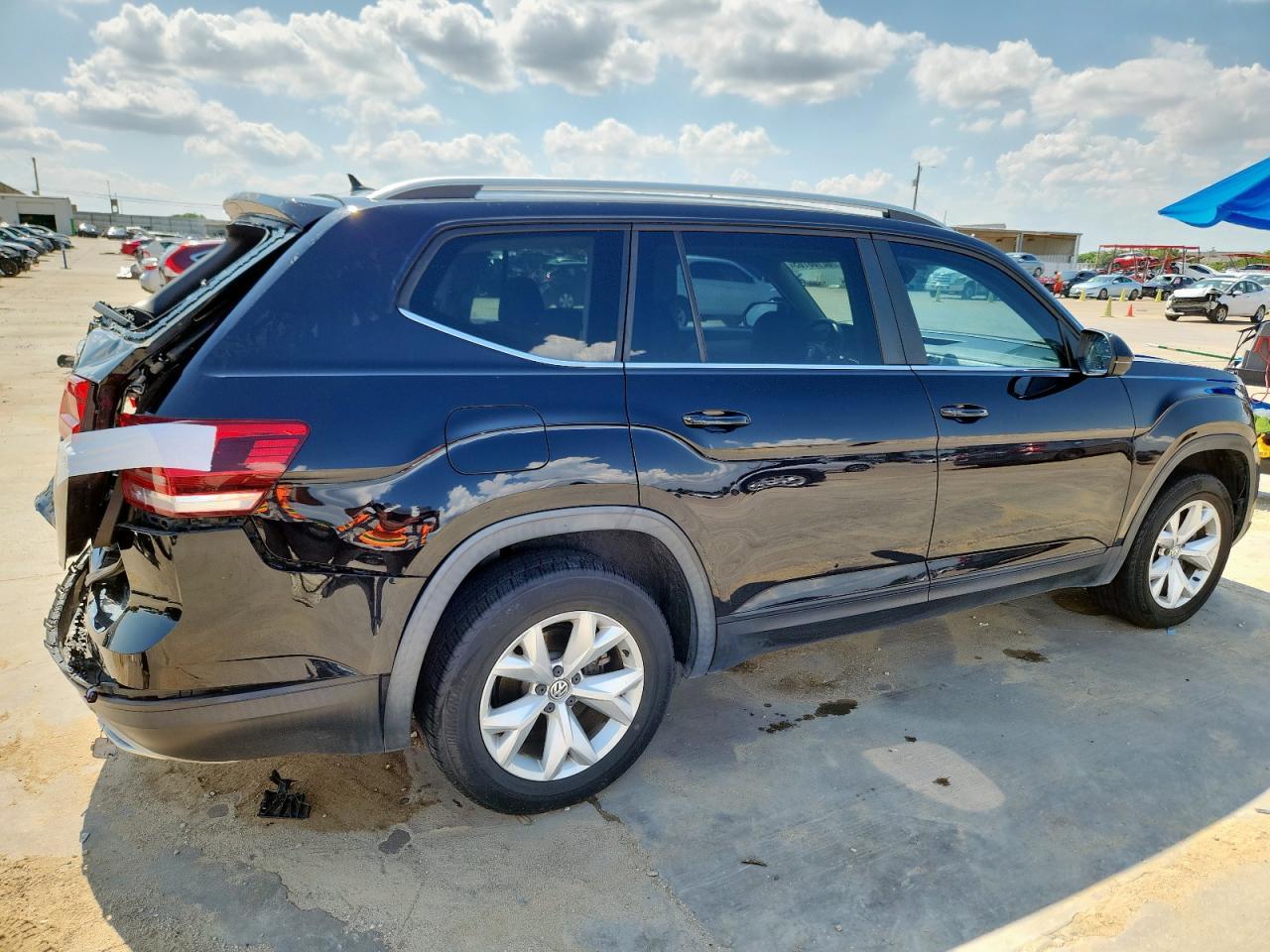 2019 Volkswagen Atlas S - Фото 3