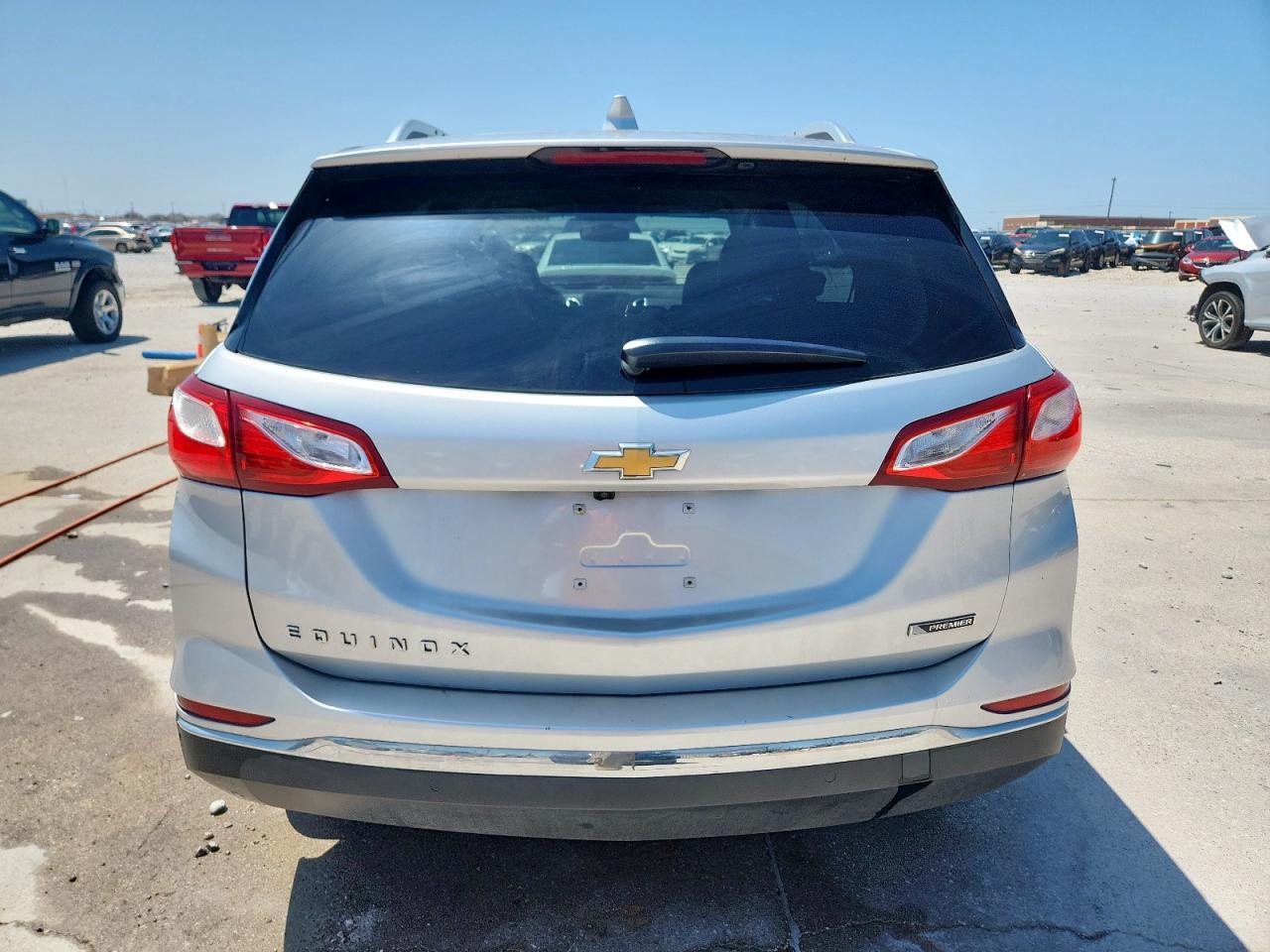 2018 Chevrolet Equinox Premier - Фото 6