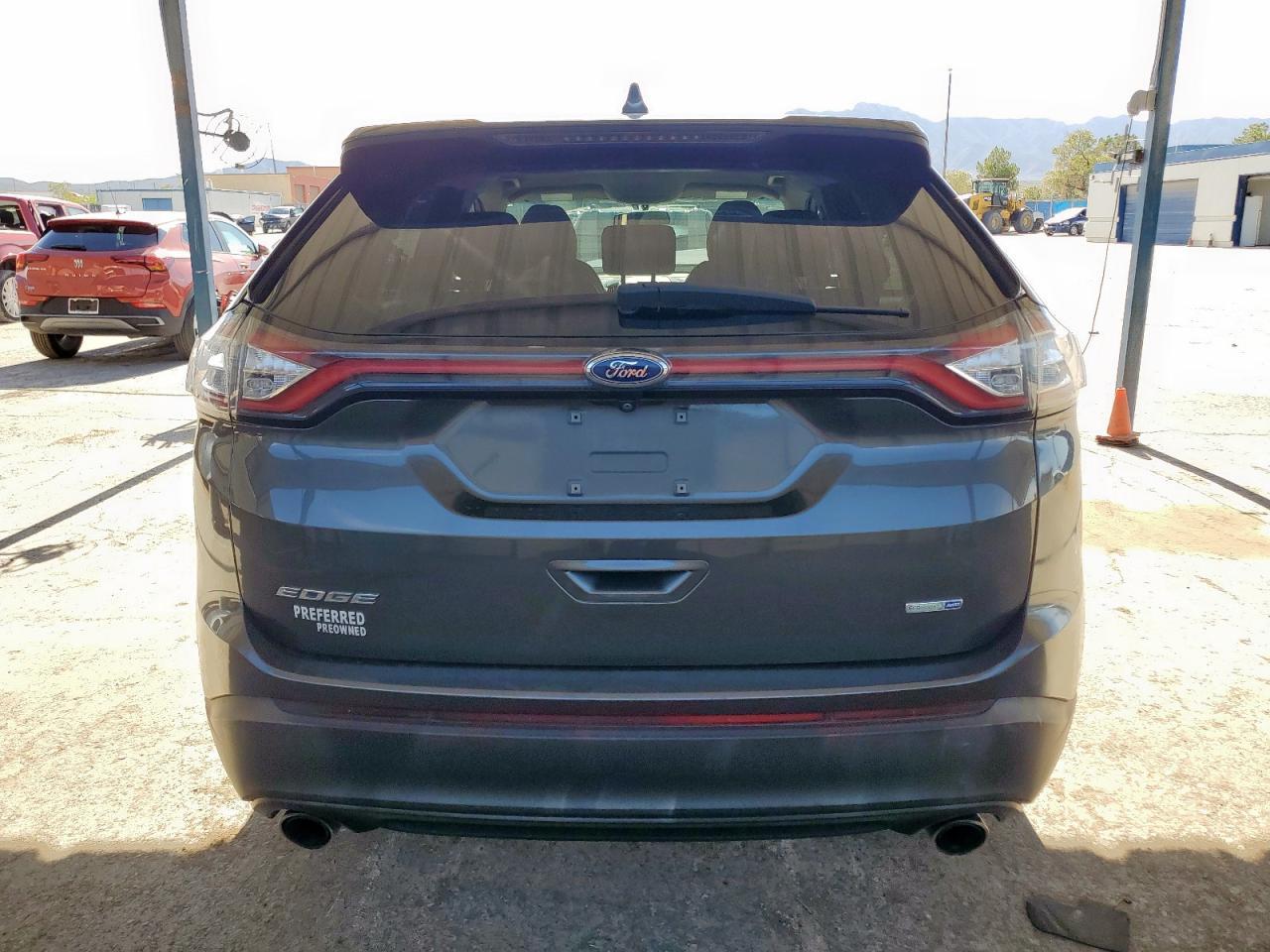 2017 Ford Edge Se - Image 6