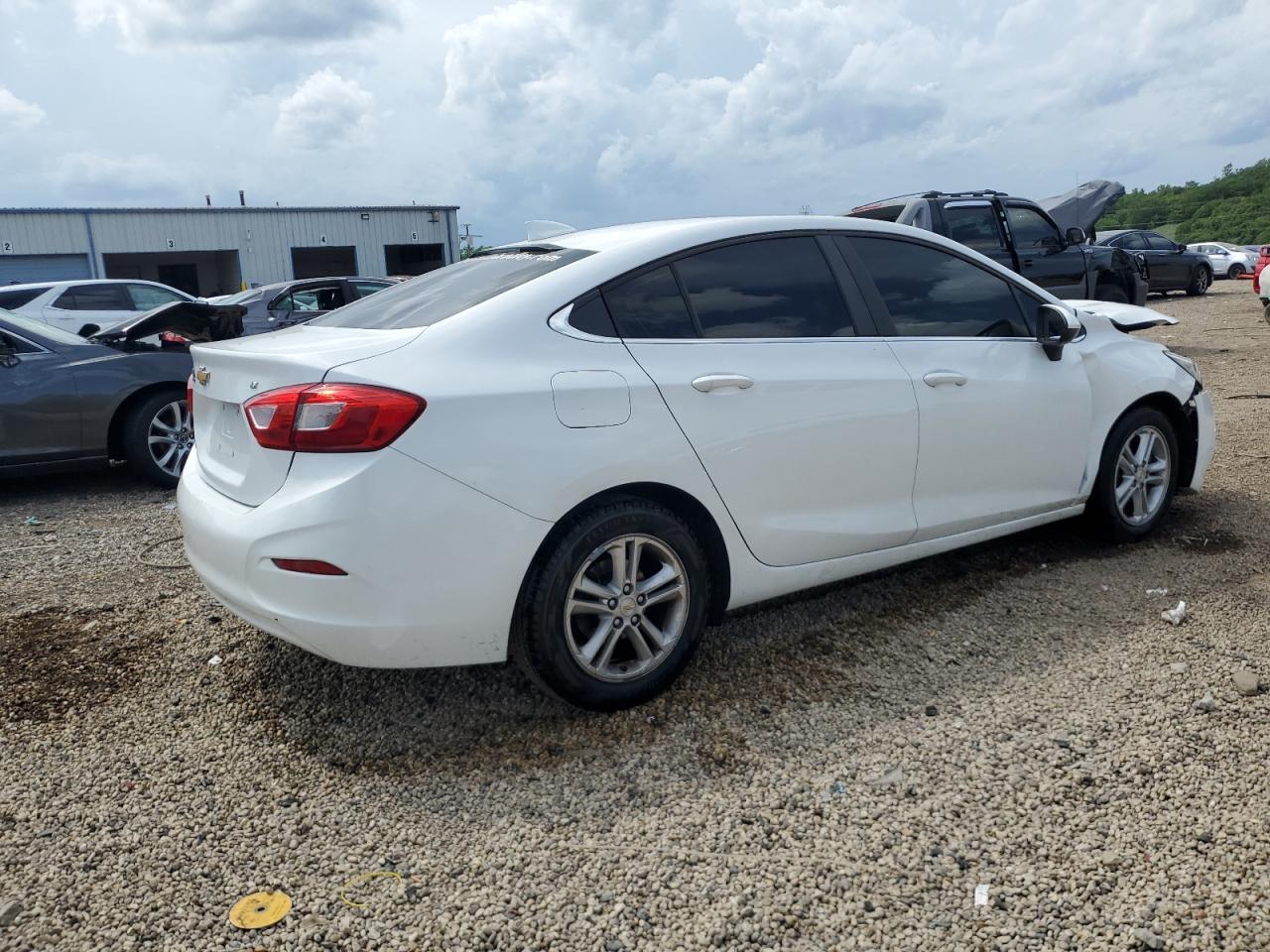 2018 Chevrolet Cruze Lt - Фото 3