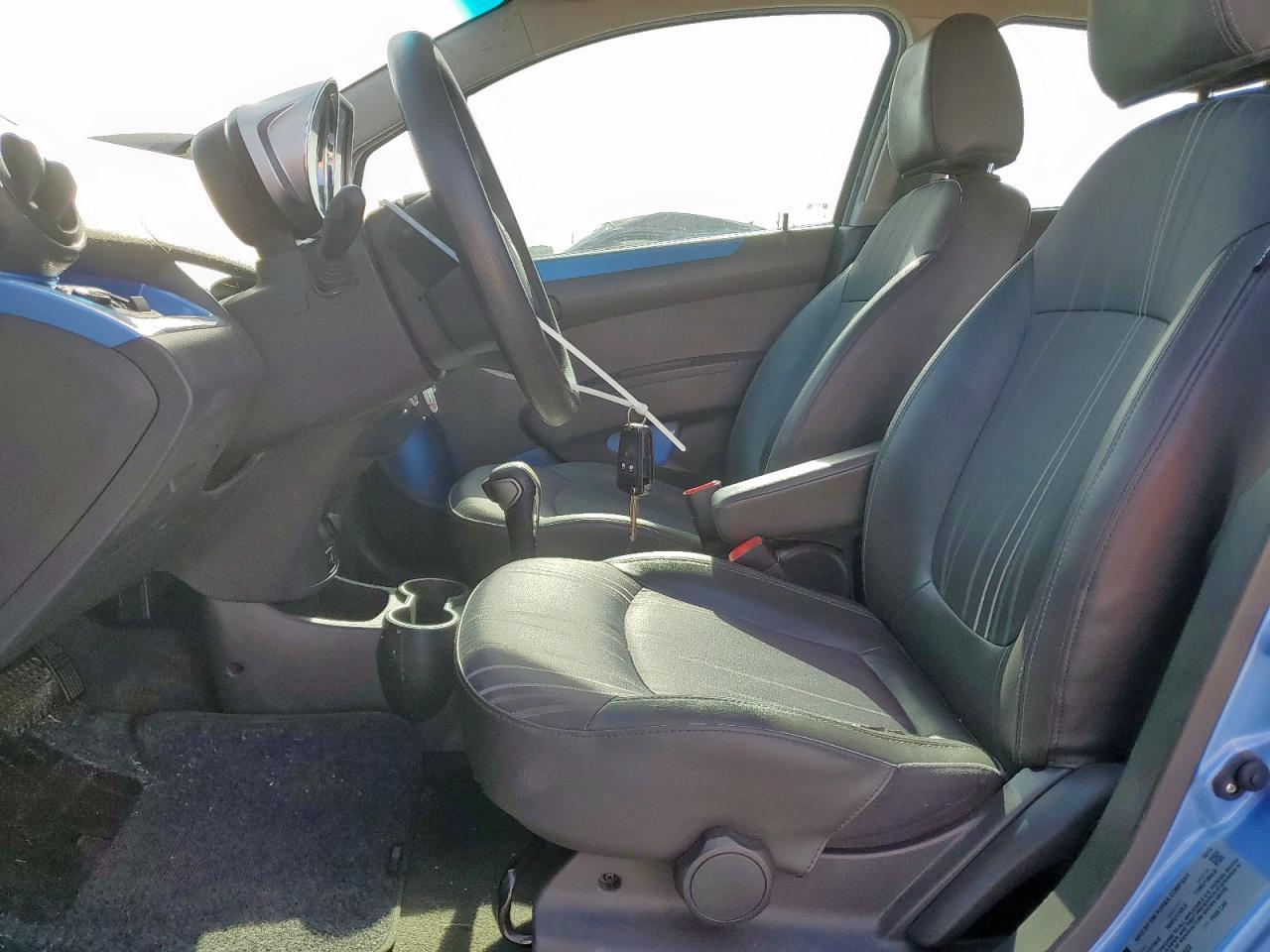 2014 Chevrolet Spark 1Lt - Фото 7