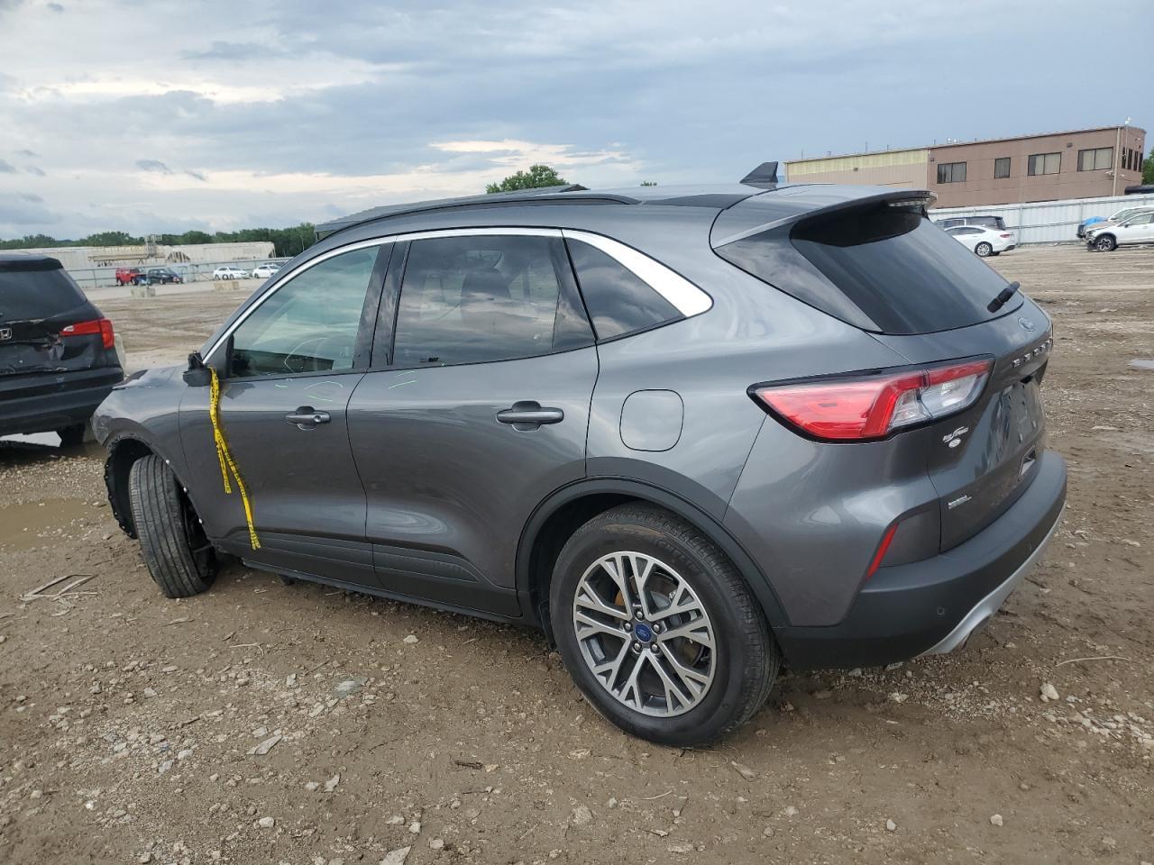 2022 Ford Escape Sel - Фото 2