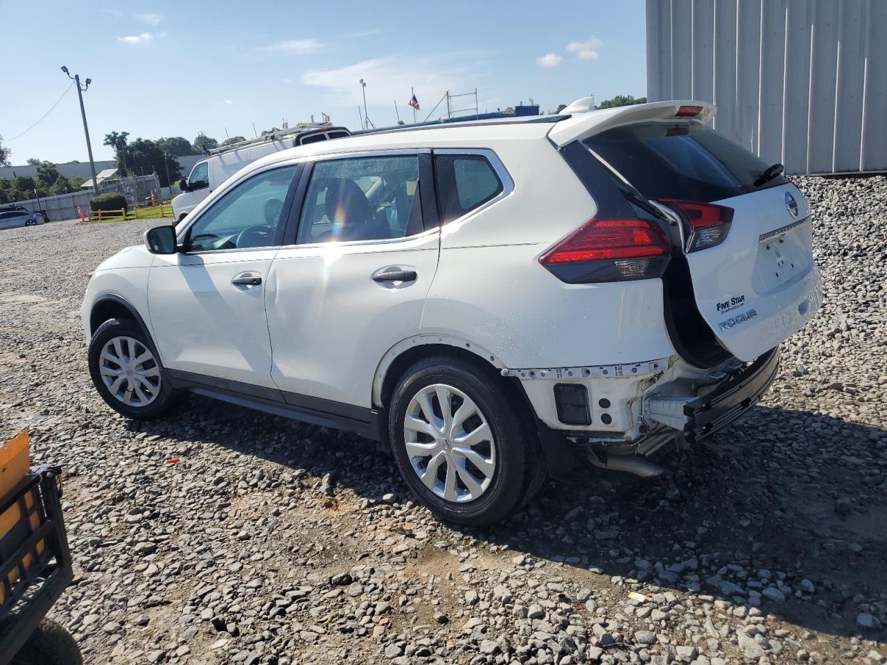 2017 Nissan Rogue S - Image 2