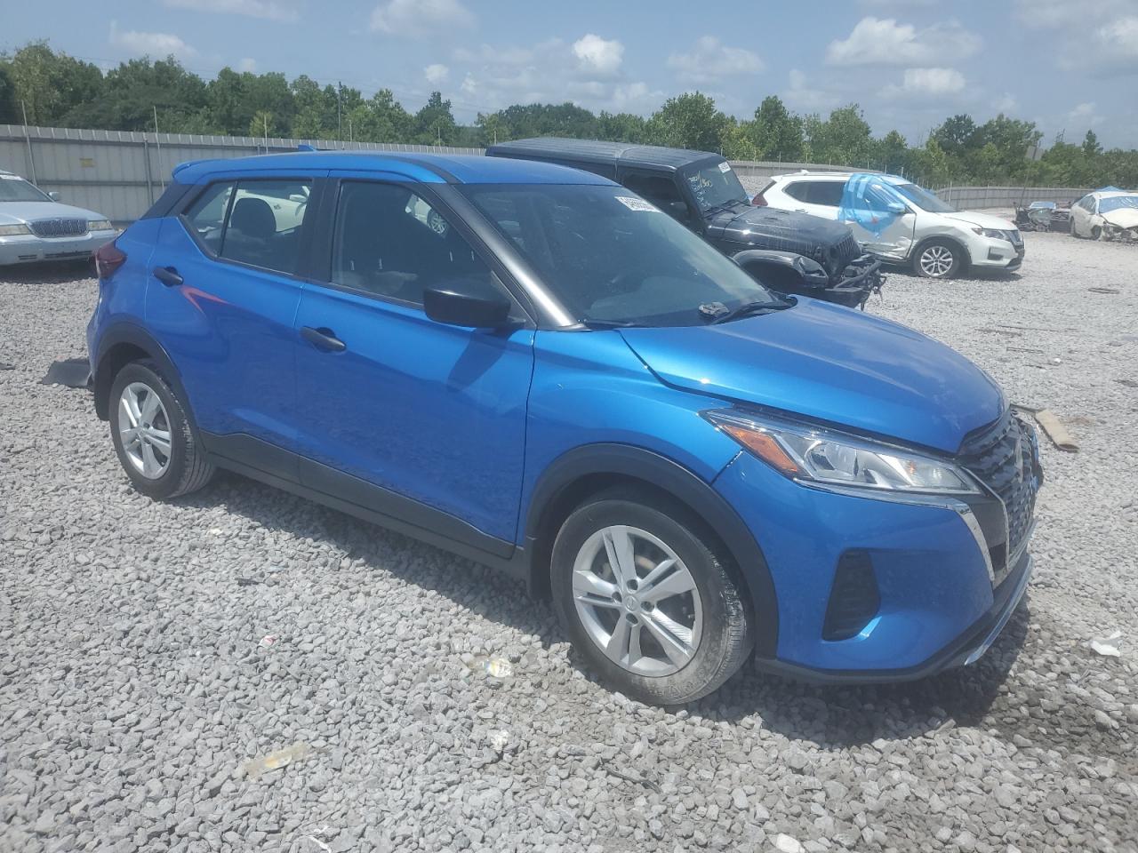 2022 Nissan Kicks S - Фото 4