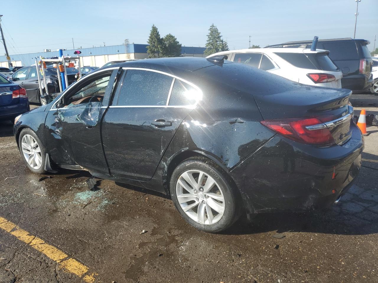 2017 Buick Regal Premium - Фото 2