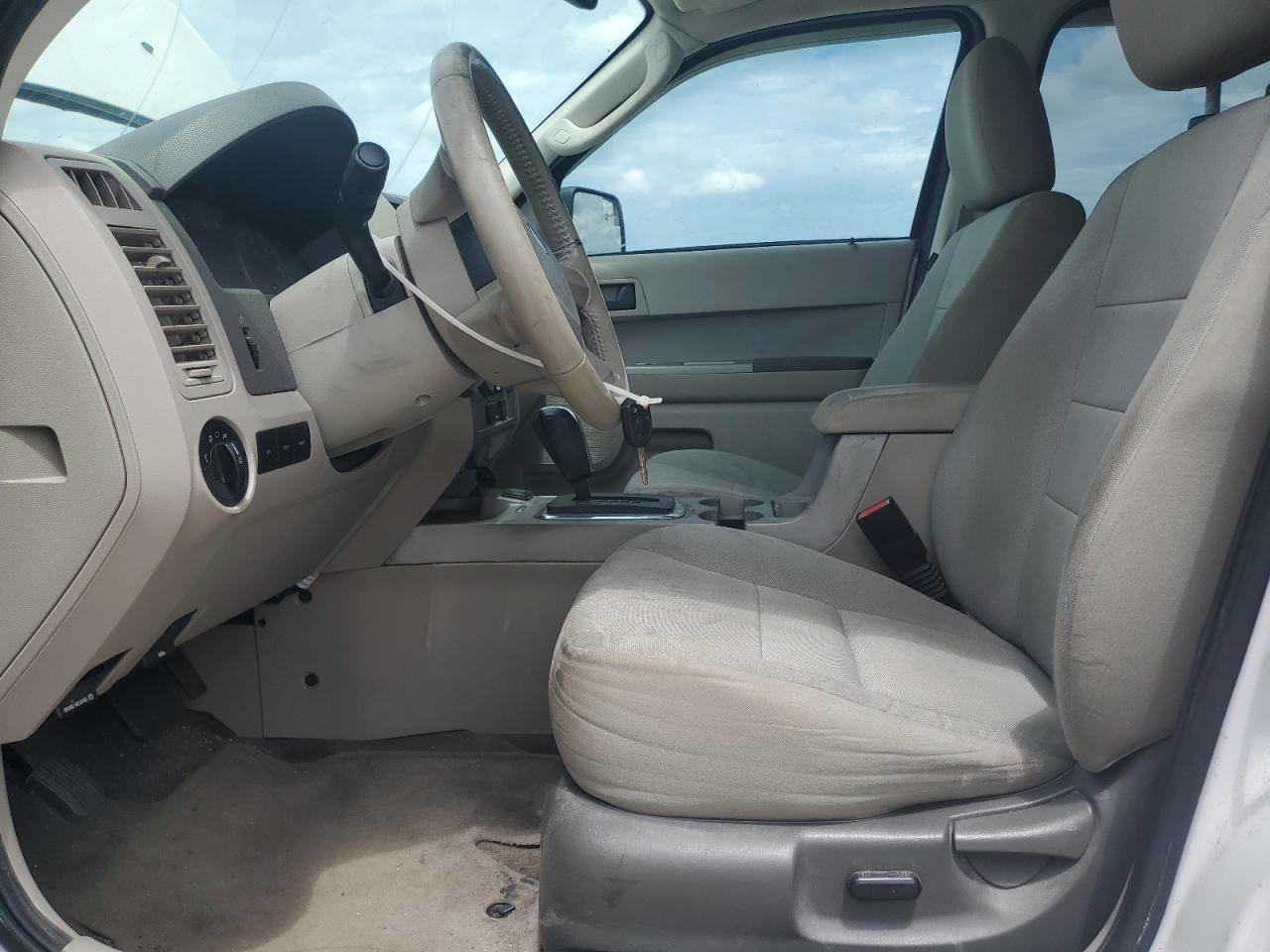 2010 Ford Escape Hybrid - Image 7