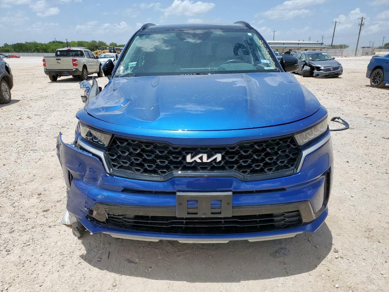 2022 Kia Sorento S - Image 5