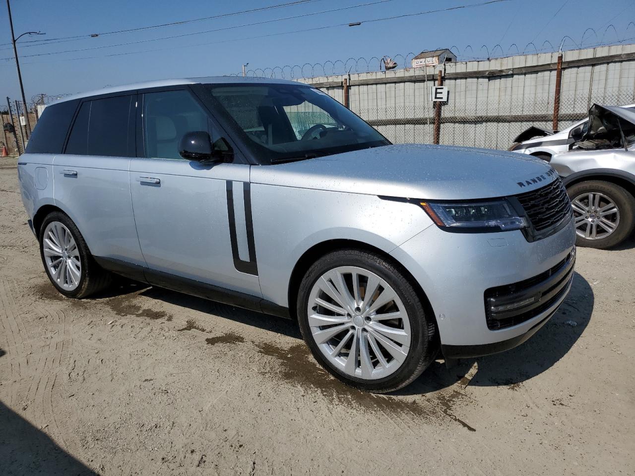 2025 Land Rover Range Rover Se - Фото 4