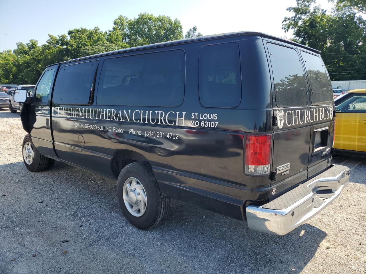 2014 Ford Econoline E350 Super Duty Wagon - Image 2