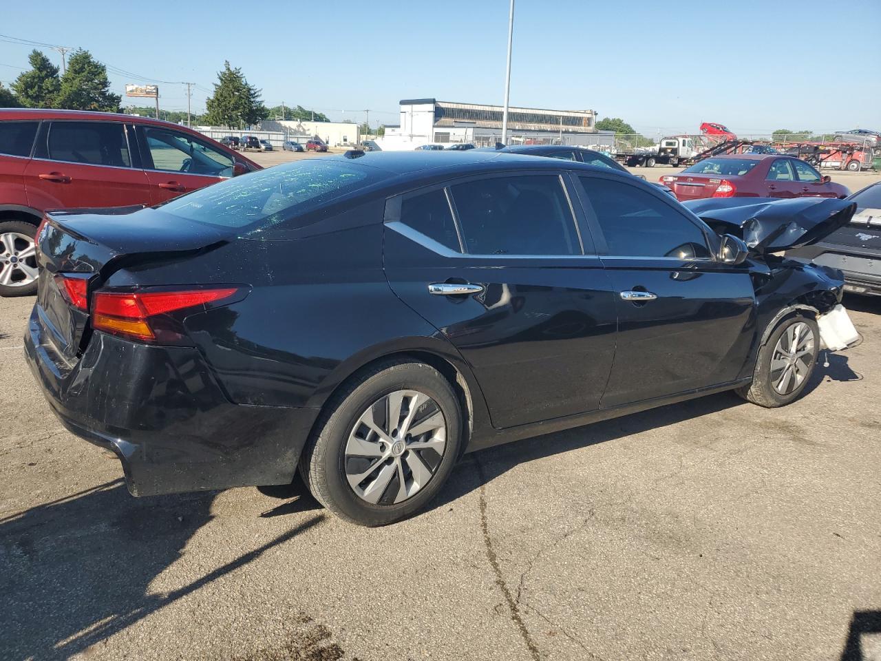 2020 Nissan Altima S - Фото 5