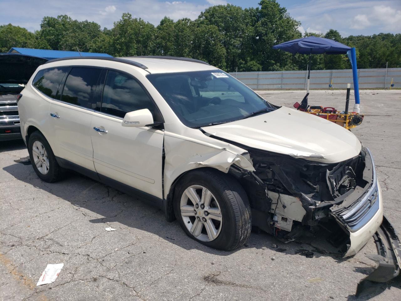 2013 Chevrolet Traverse Lt - Image 4
