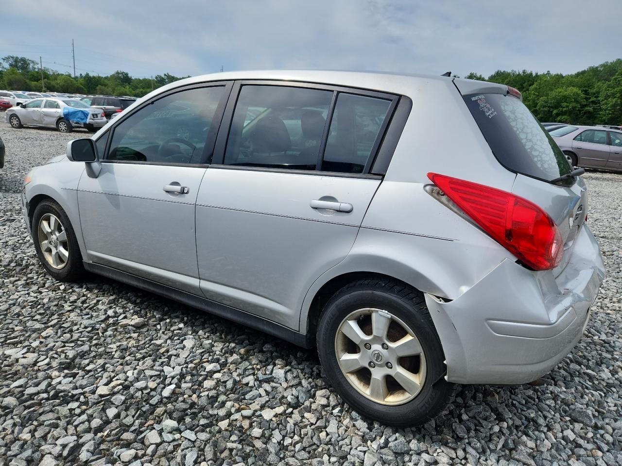 2012 Nissan Versa S - Image 2