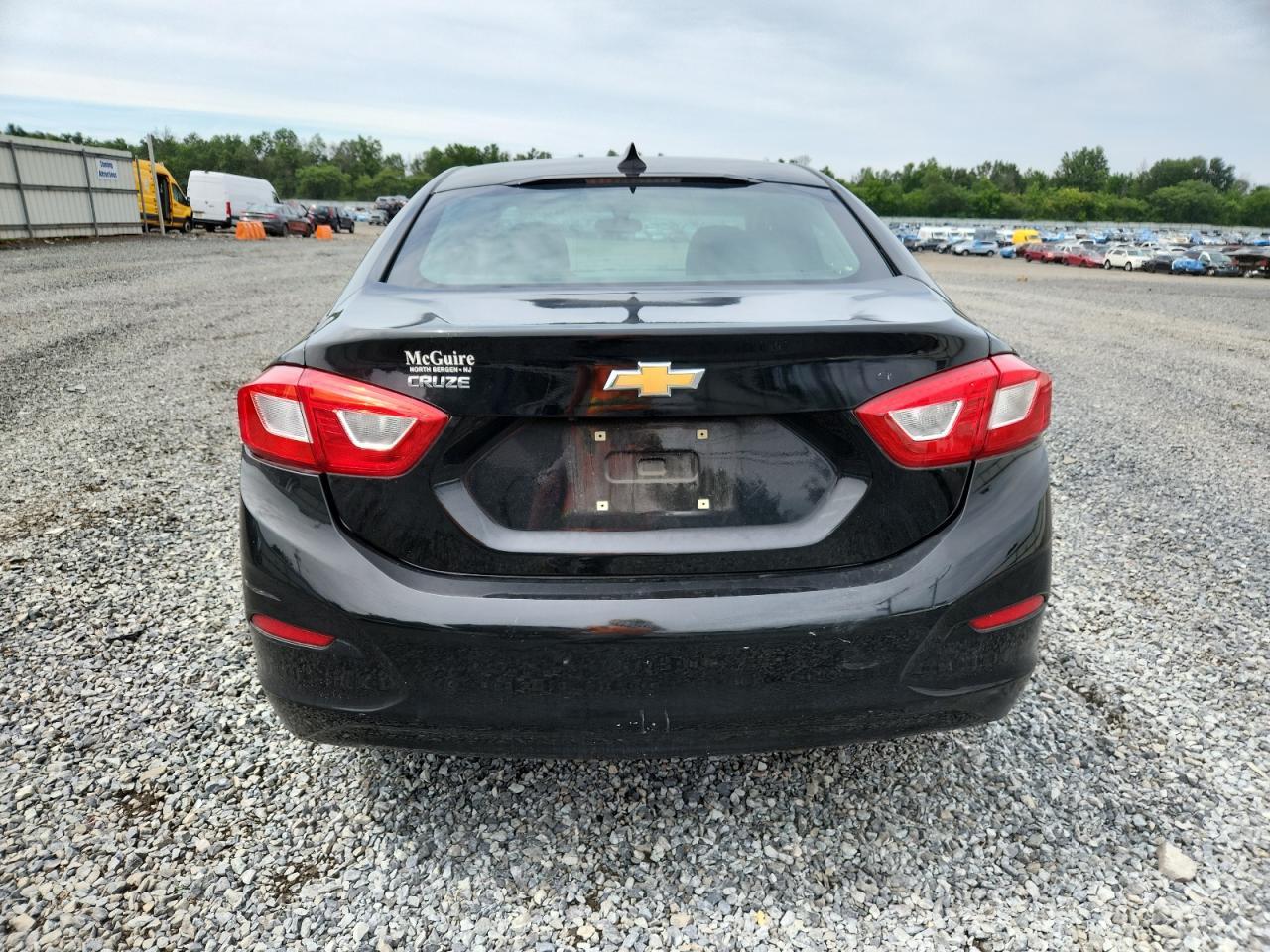 2017 Chevrolet Cruze Lt - Фото 6