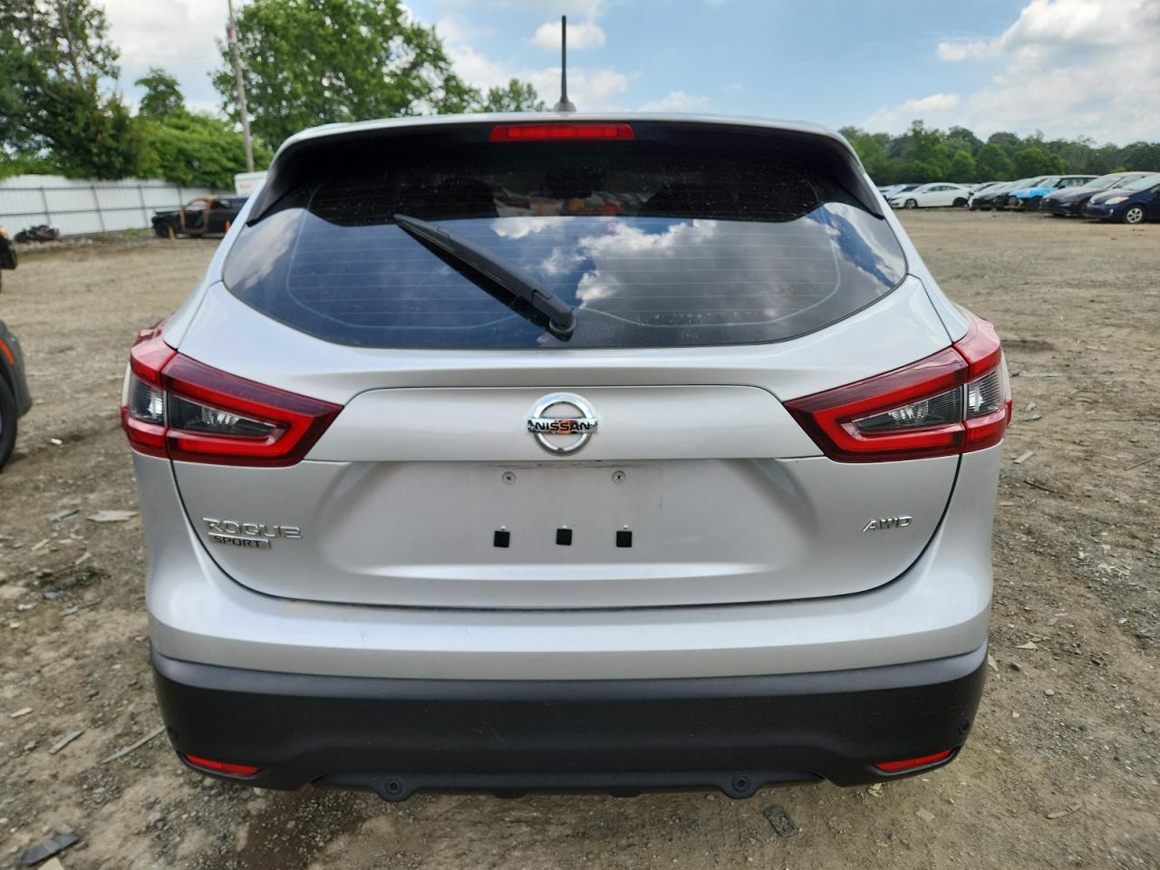 2020 Nissan Rogue Sport S - Фото 6