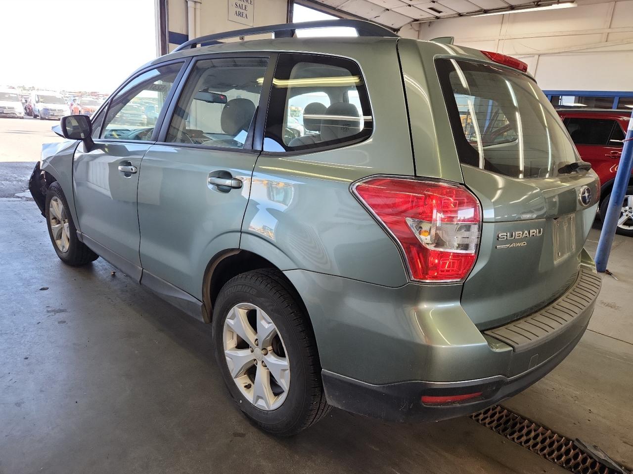 2016 Subaru Forester 2.5I - Фото 2