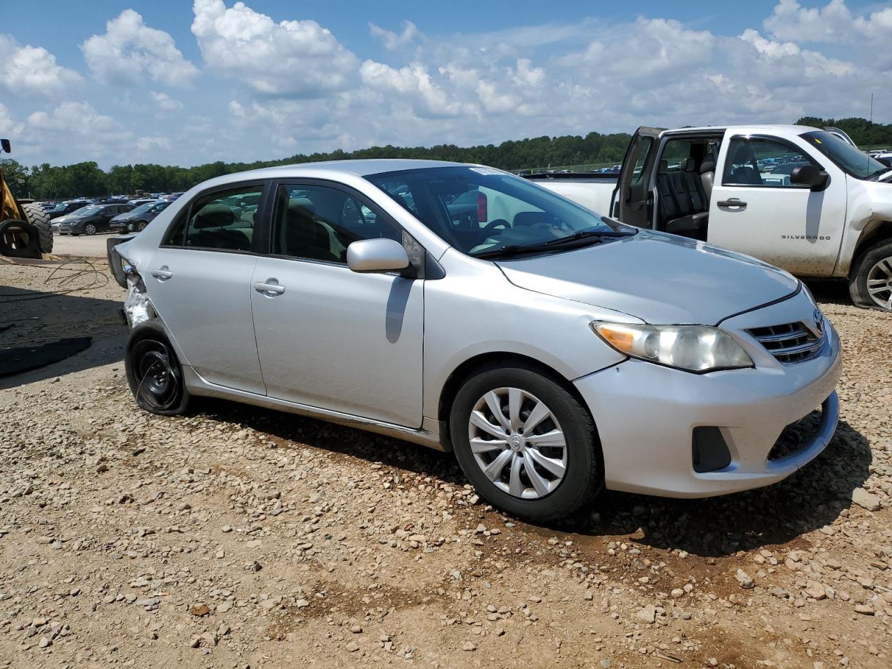 2013 Toyota Corolla Base - Image 4