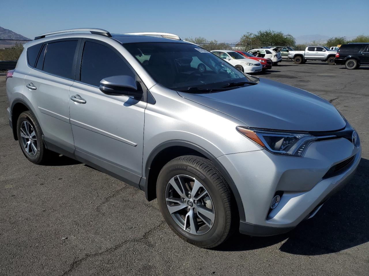 2016 Toyota Rav4 Xle - Фото 4