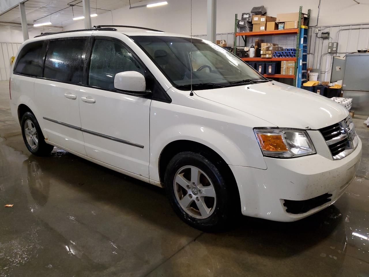 2010 Dodge Grand Caravan Sxt - Фото 4