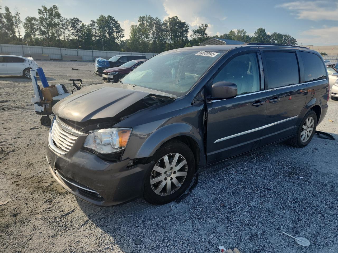2016 Chrysler Town & Country Touring