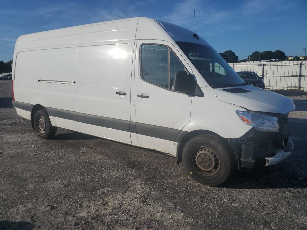 2021 Mercedes-Benz Sprinter 2500 - Image 4