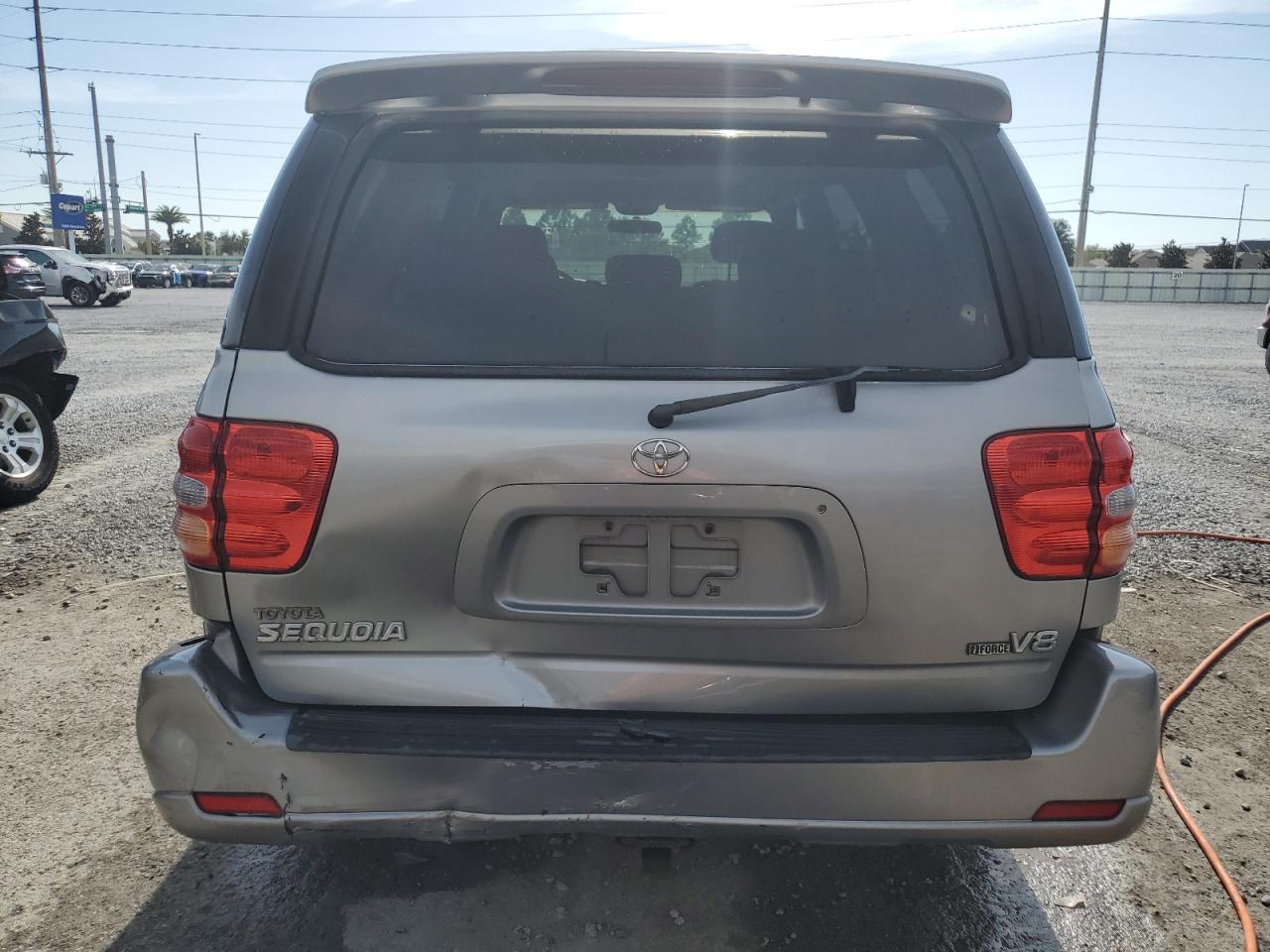 2002 Toyota Sequoia Limited - Фото 6