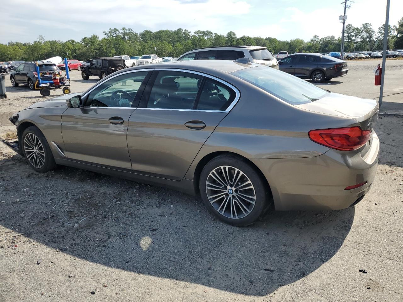 2019 BMW 540 Xi - Фото 2