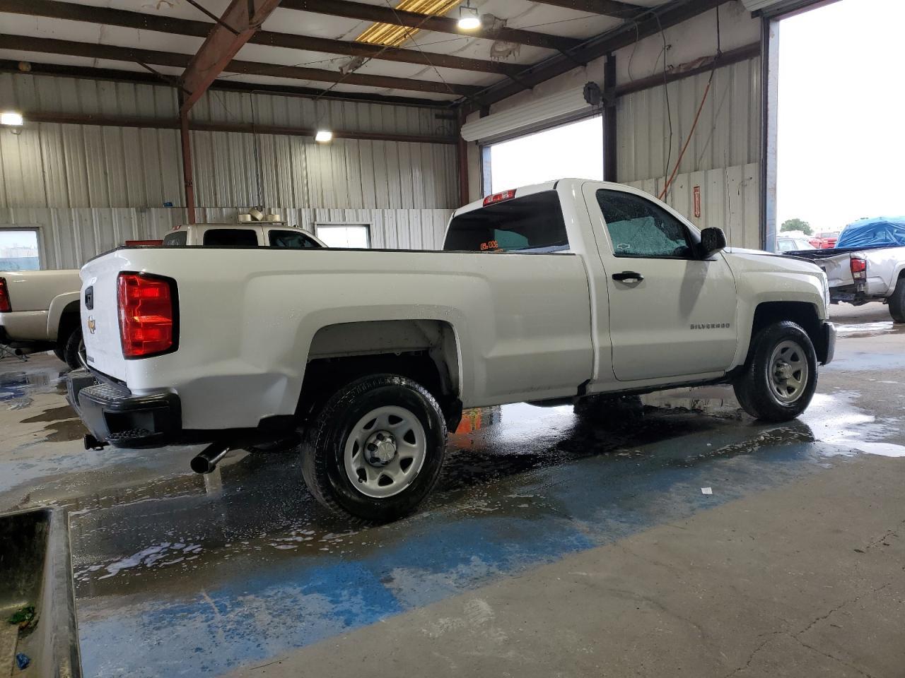2018 Chevrolet Silverado C1500 - Image 3