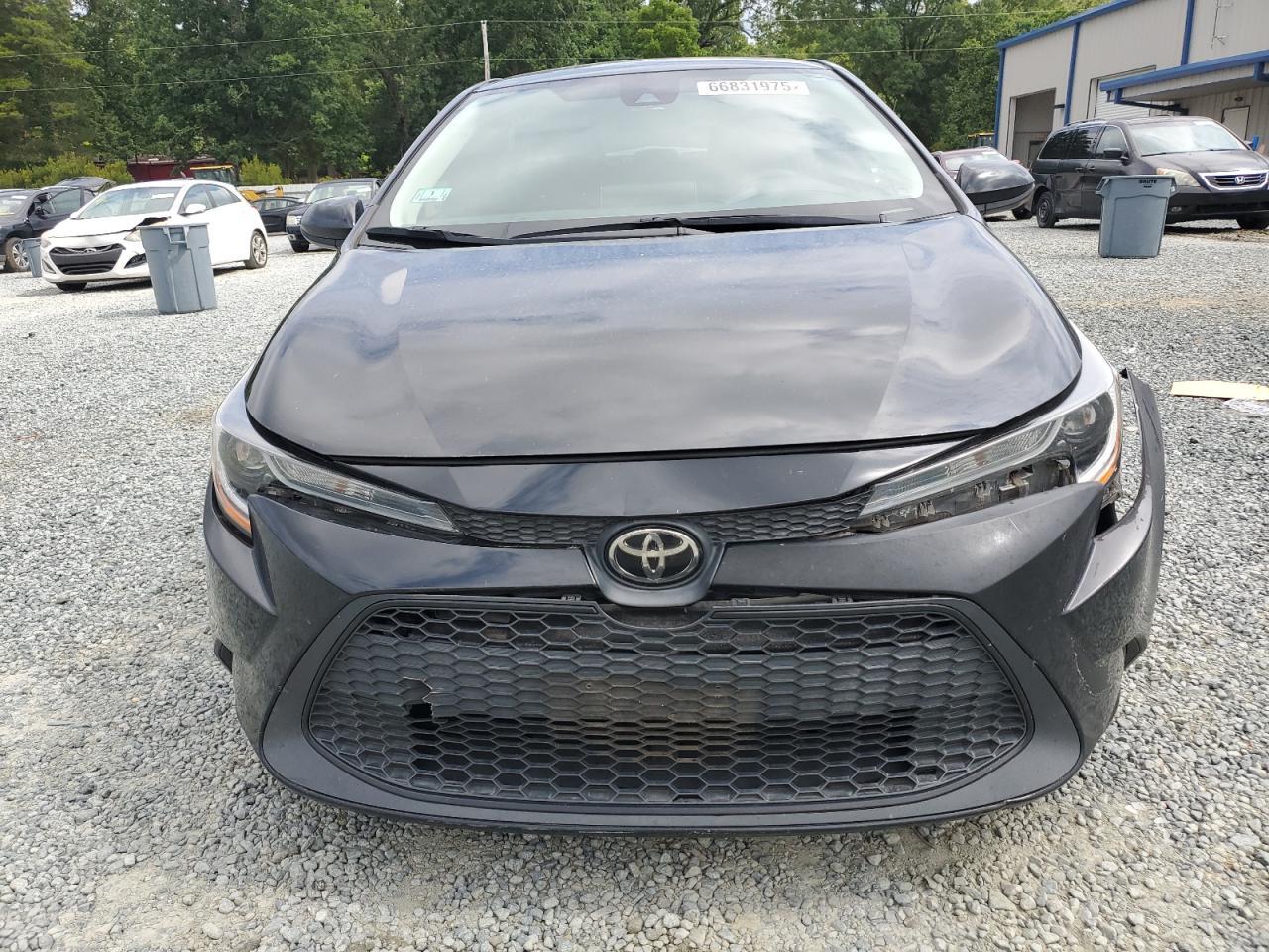 2020 Toyota Corolla Le - Image 5