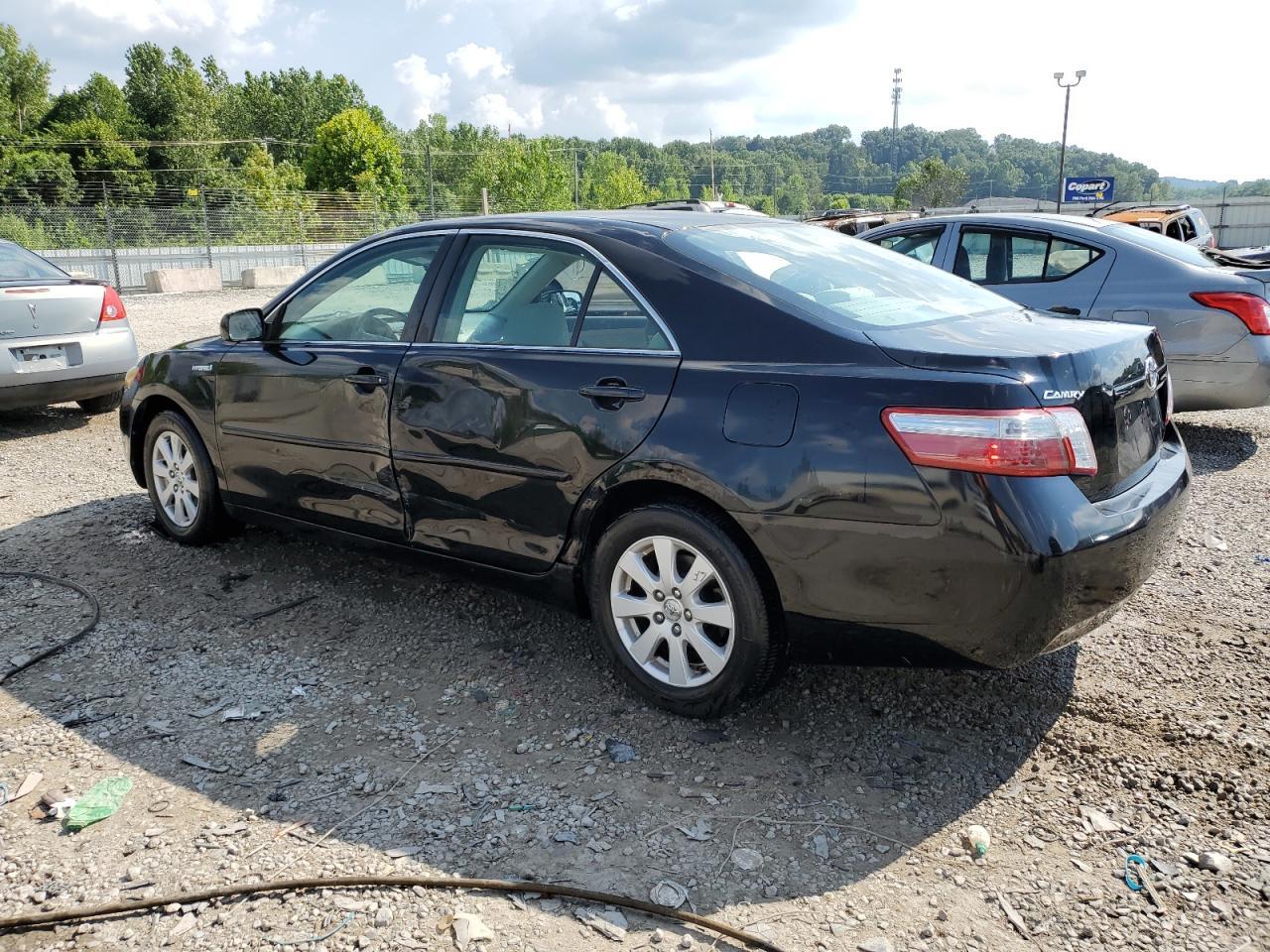 2009 Toyota Camry Hybrid - Image 2