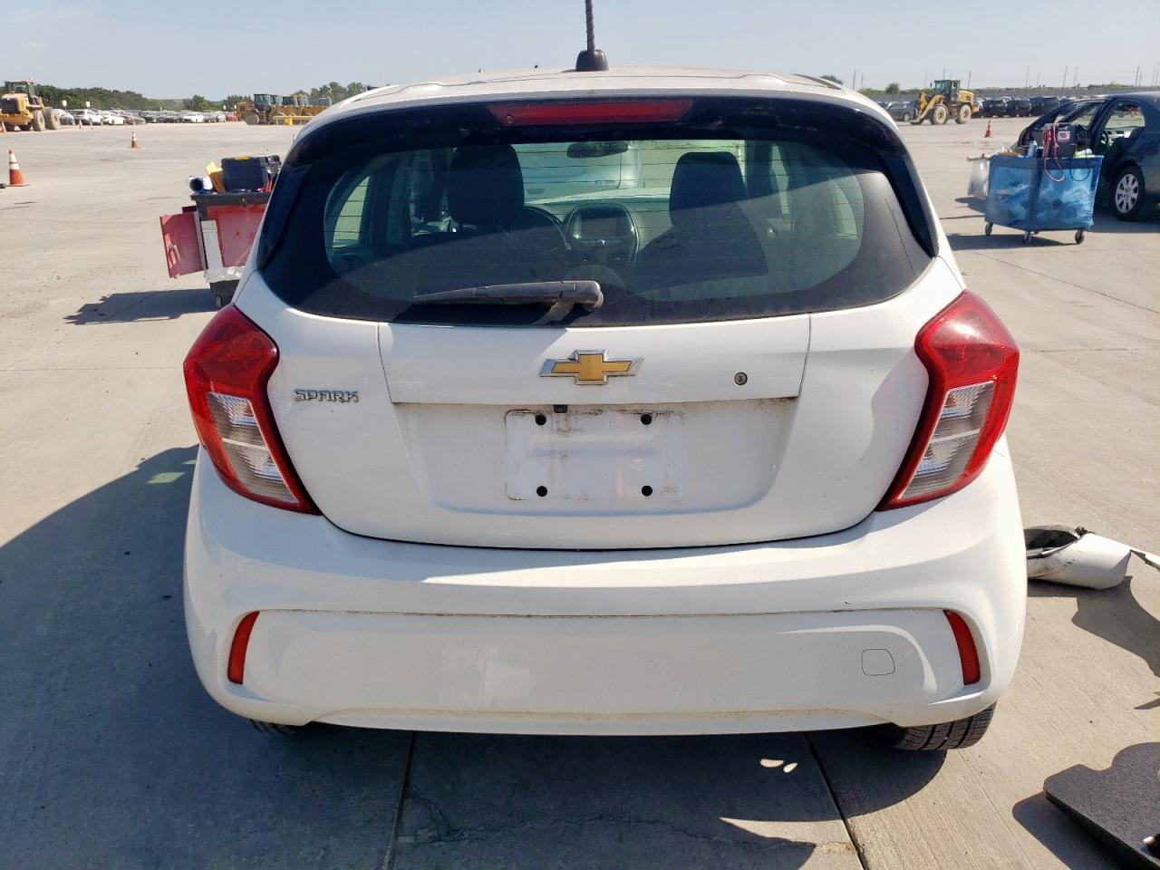 2021 Chevrolet Spark Ls - Фото 6