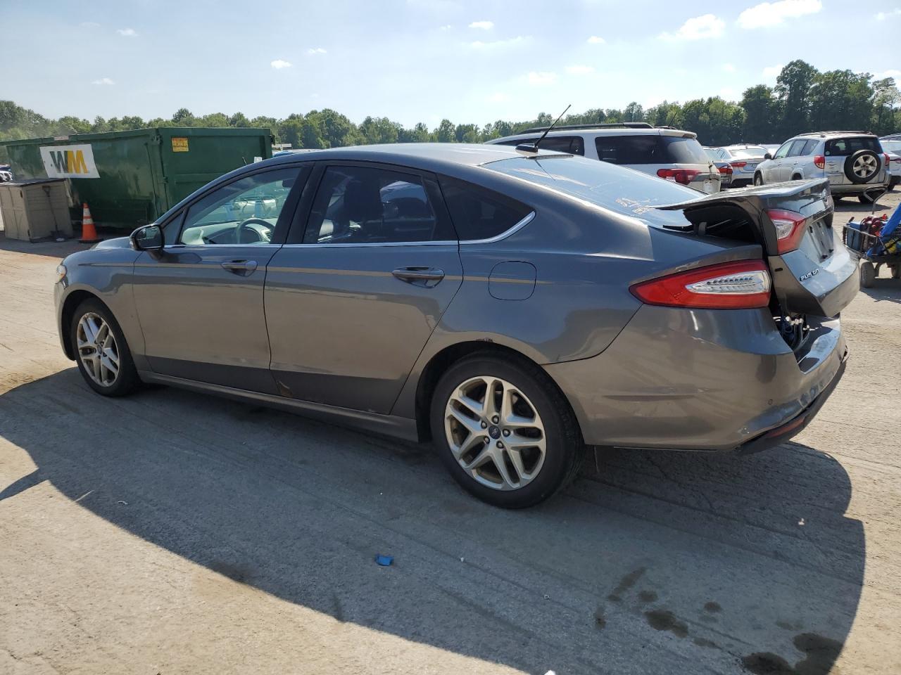 2013 Ford Fusion Se - Фото 2