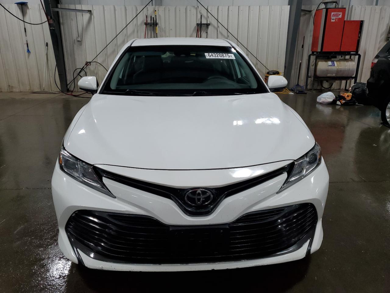 2019 Toyota Camry L - Фото 5