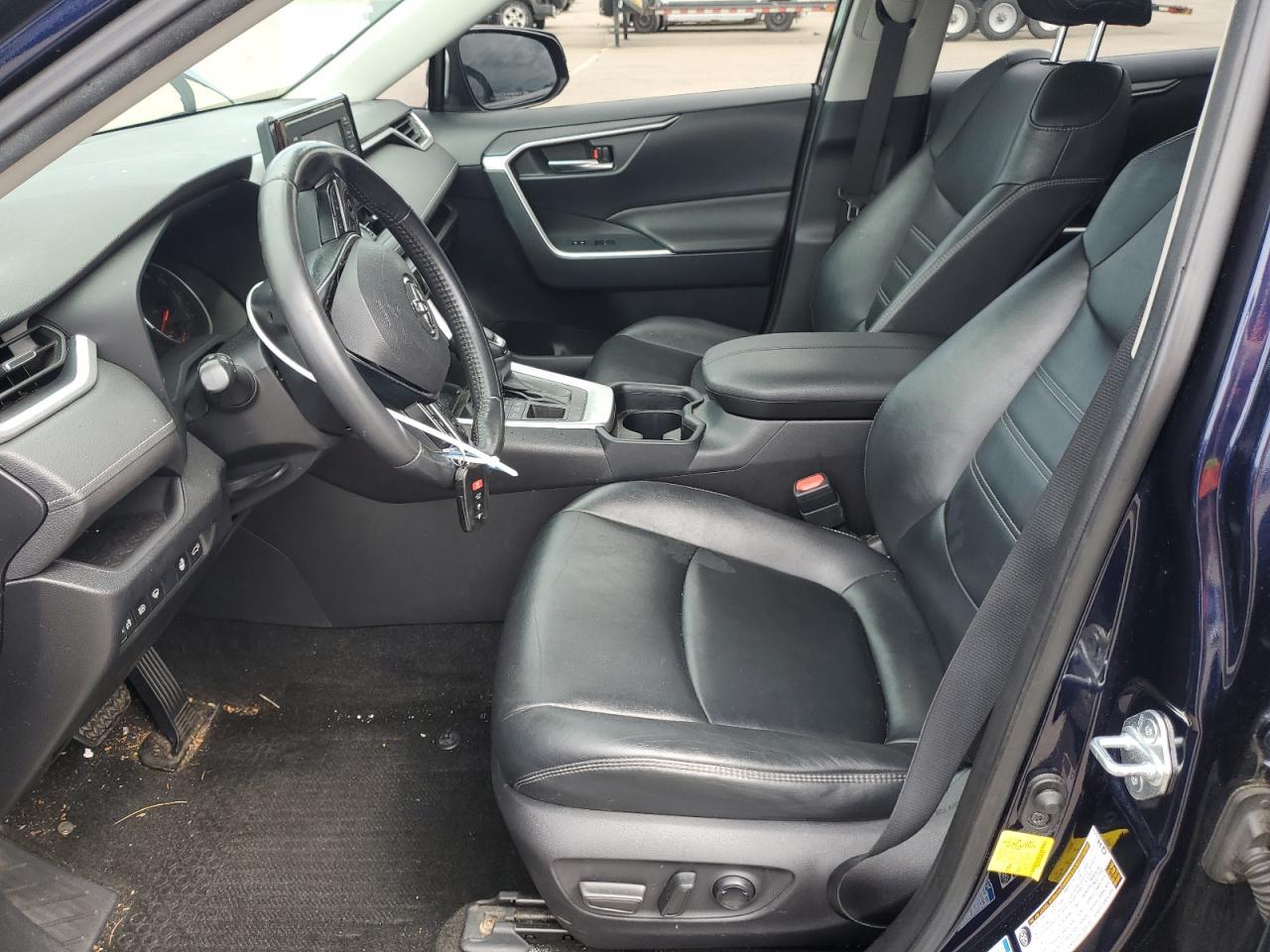 2019 Toyota Rav4 Xle Premium - Image 7