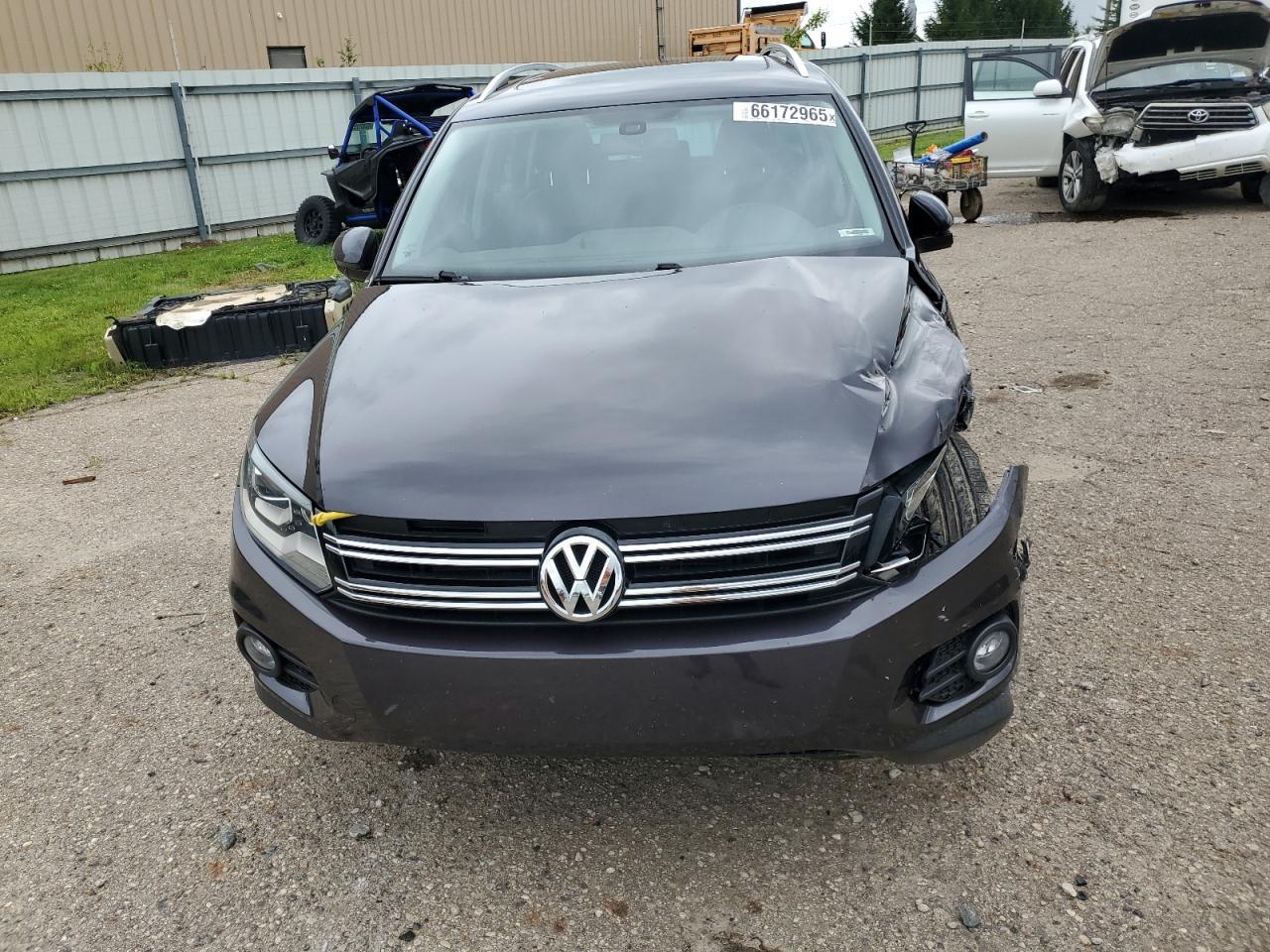 2016 Volkswagen Tiguan S - Image 5