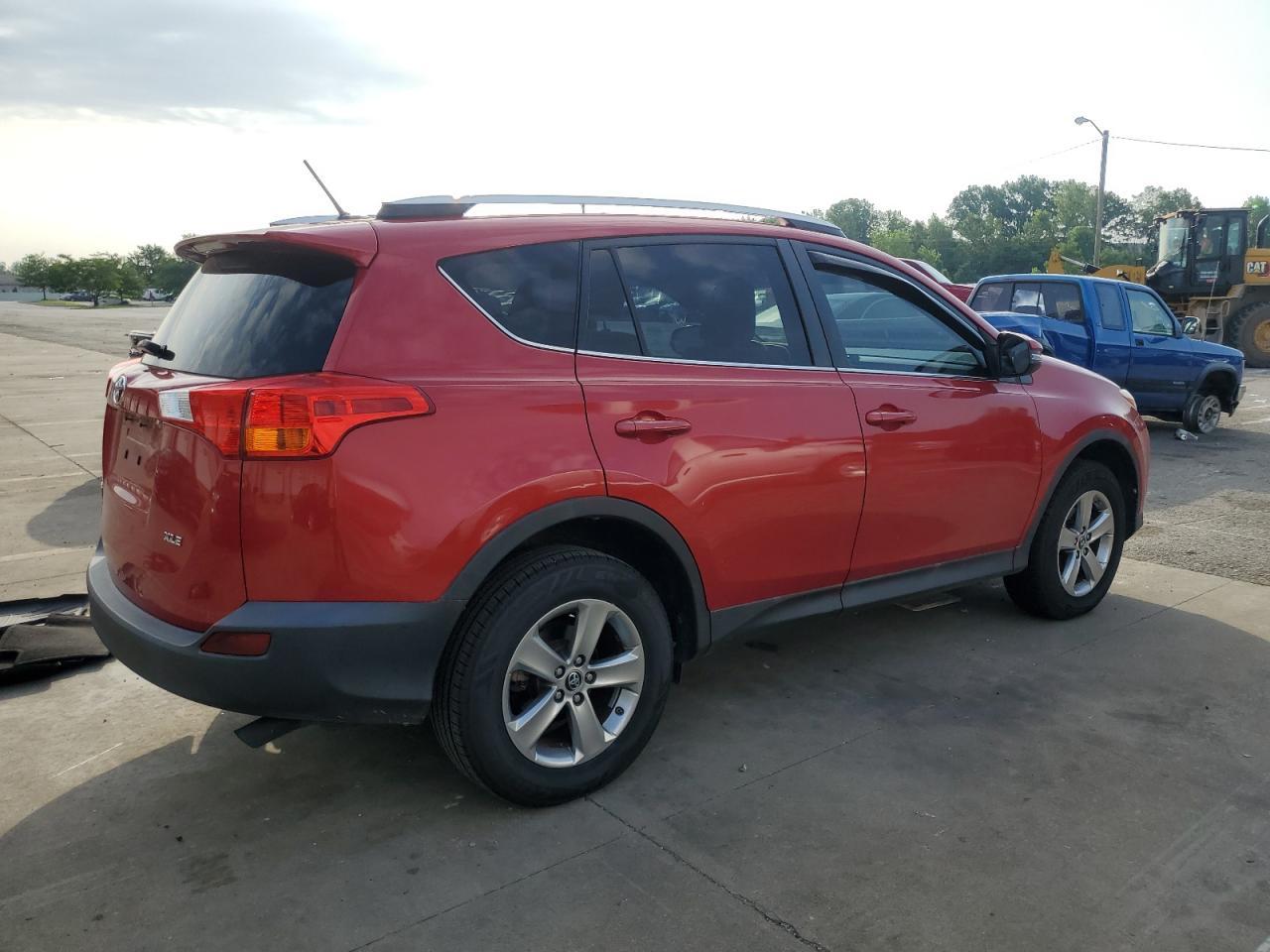 2015 Toyota Rav4 Xle - Фото 3