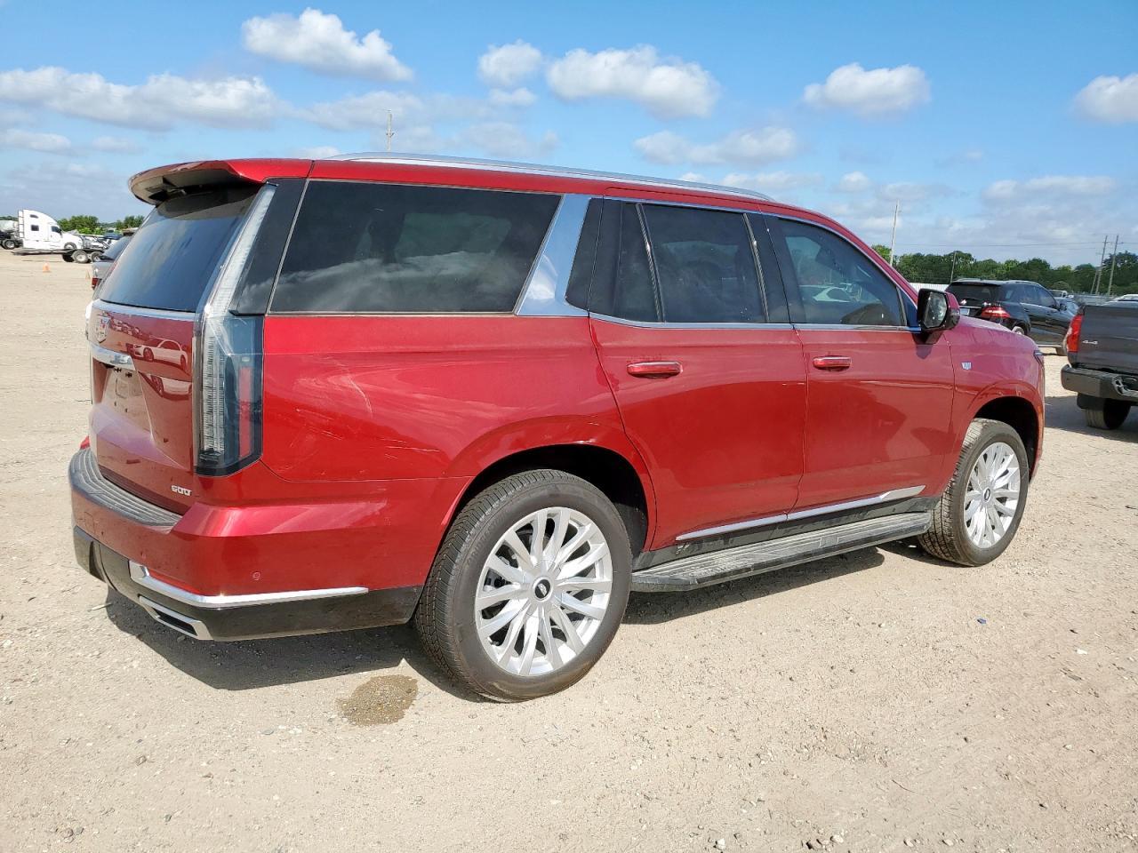 2025 Cadillac Escalade Luxury - Фото 3