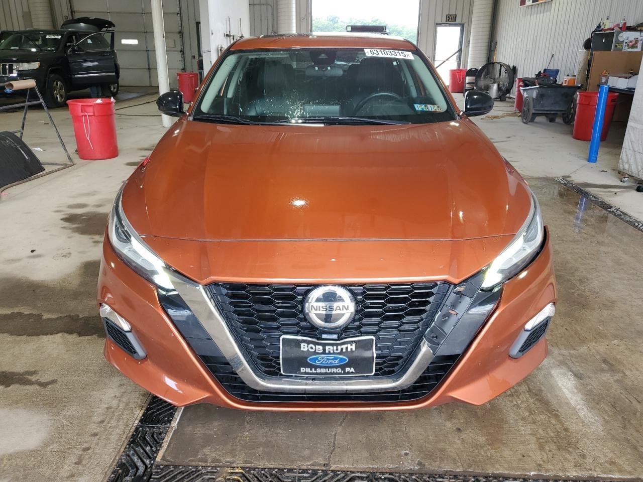 2020 Nissan Altima Sr - Фото 5