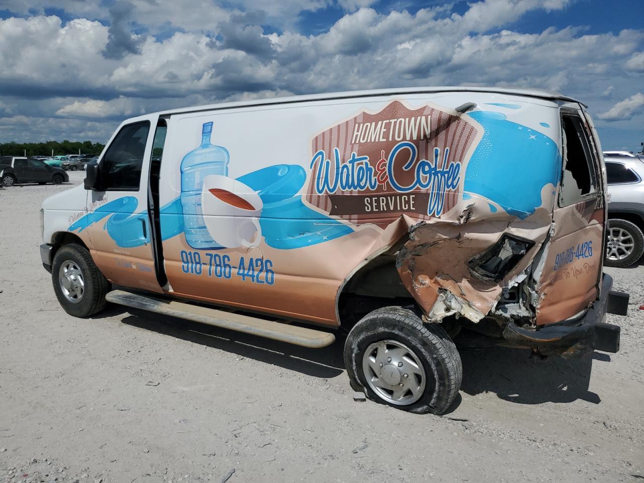 2014 Ford Econoline E250 Van - Фото 2