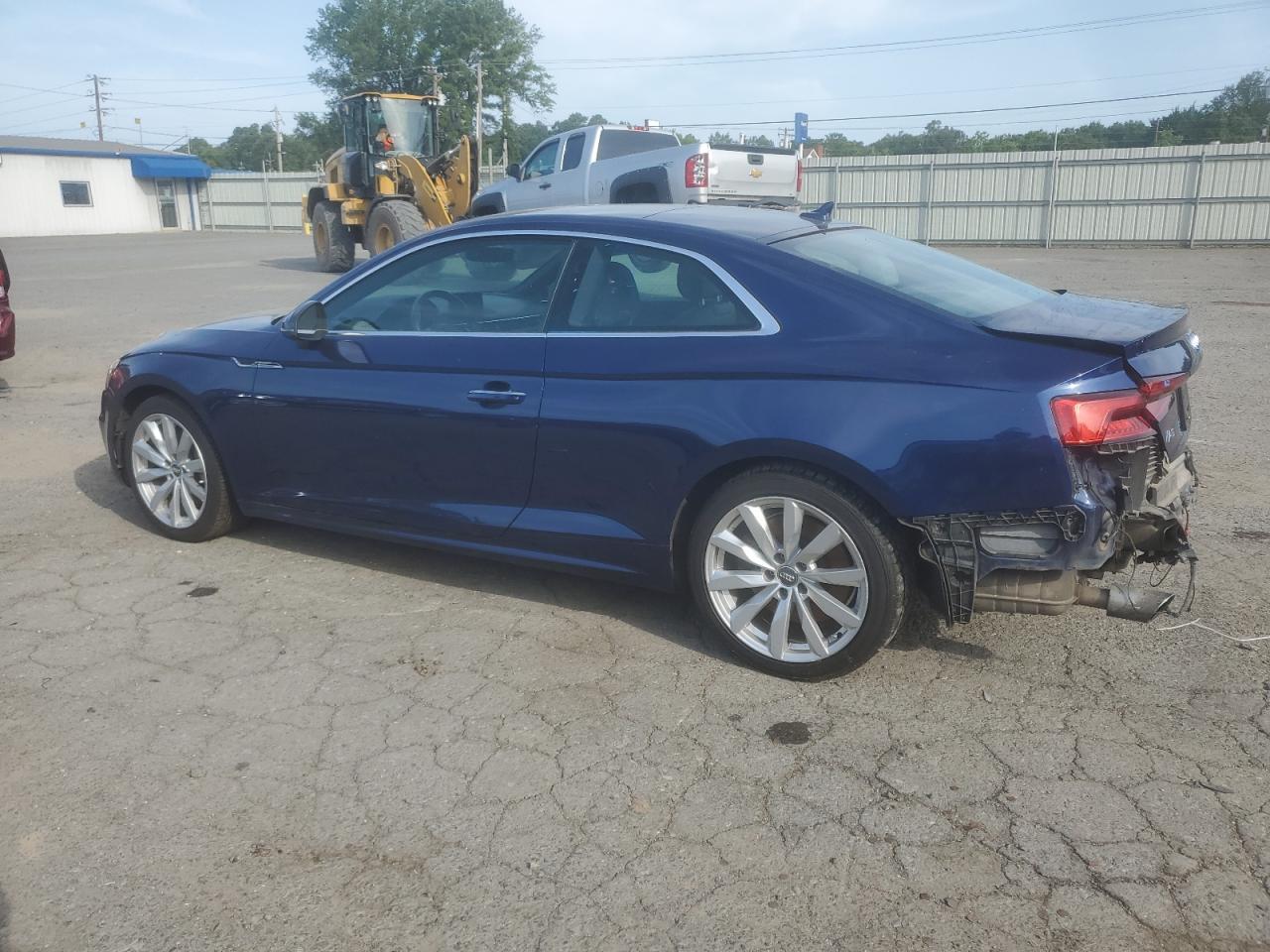 2018 Audi A5 Premium - Фото 2