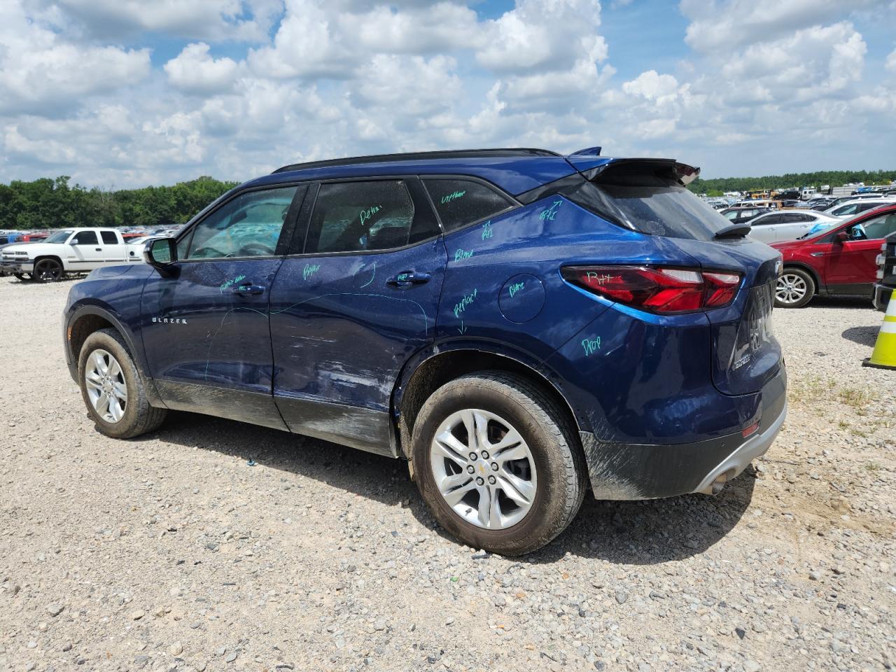 2022 Chevrolet Blazer 2Lt - Фото 2