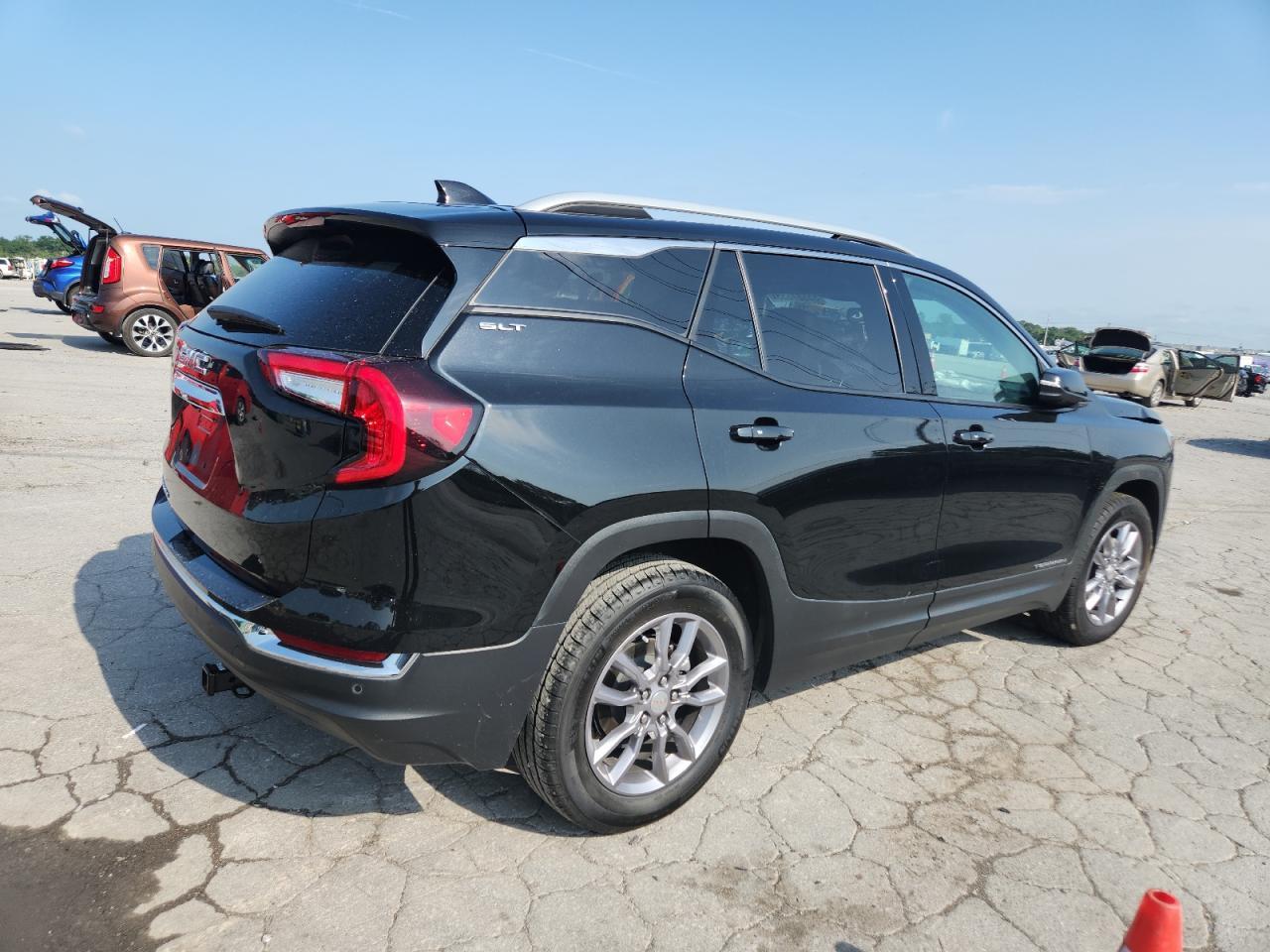 2022 GMC Terrain Slt - Фото 3