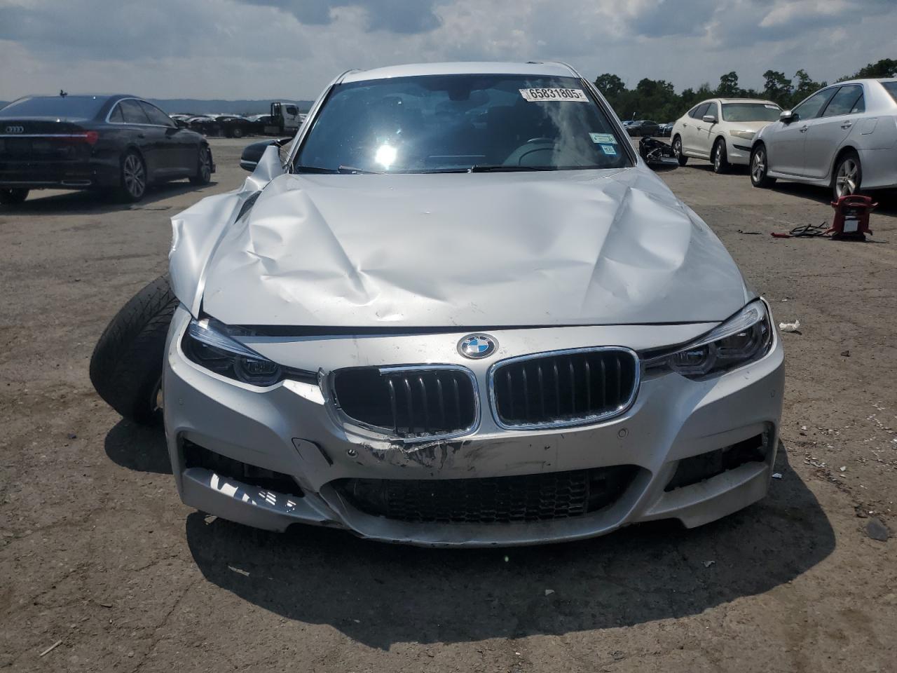 2018 BMW 330 Xi - Фото 5