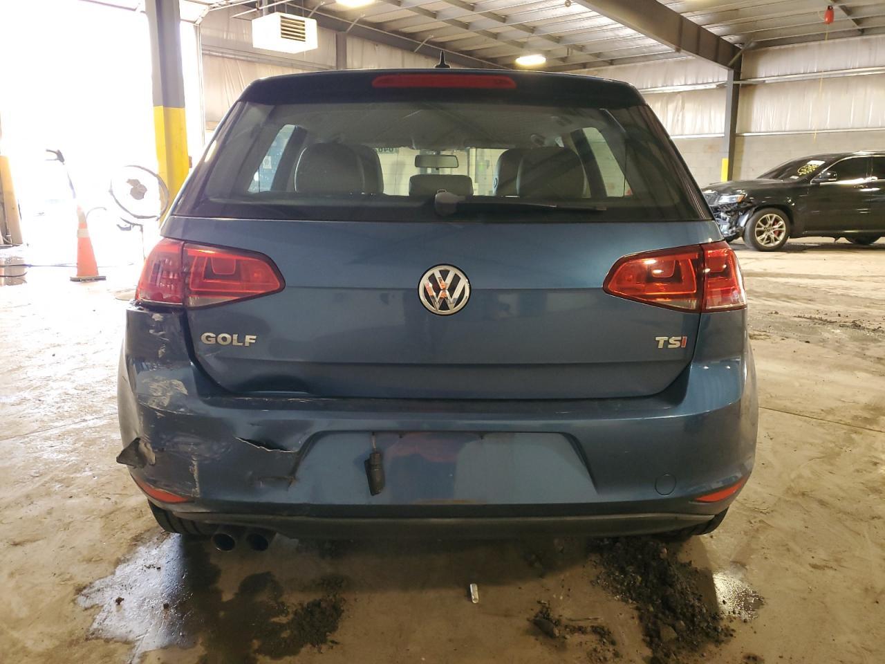 2015 Volkswagen Golf - Image 6