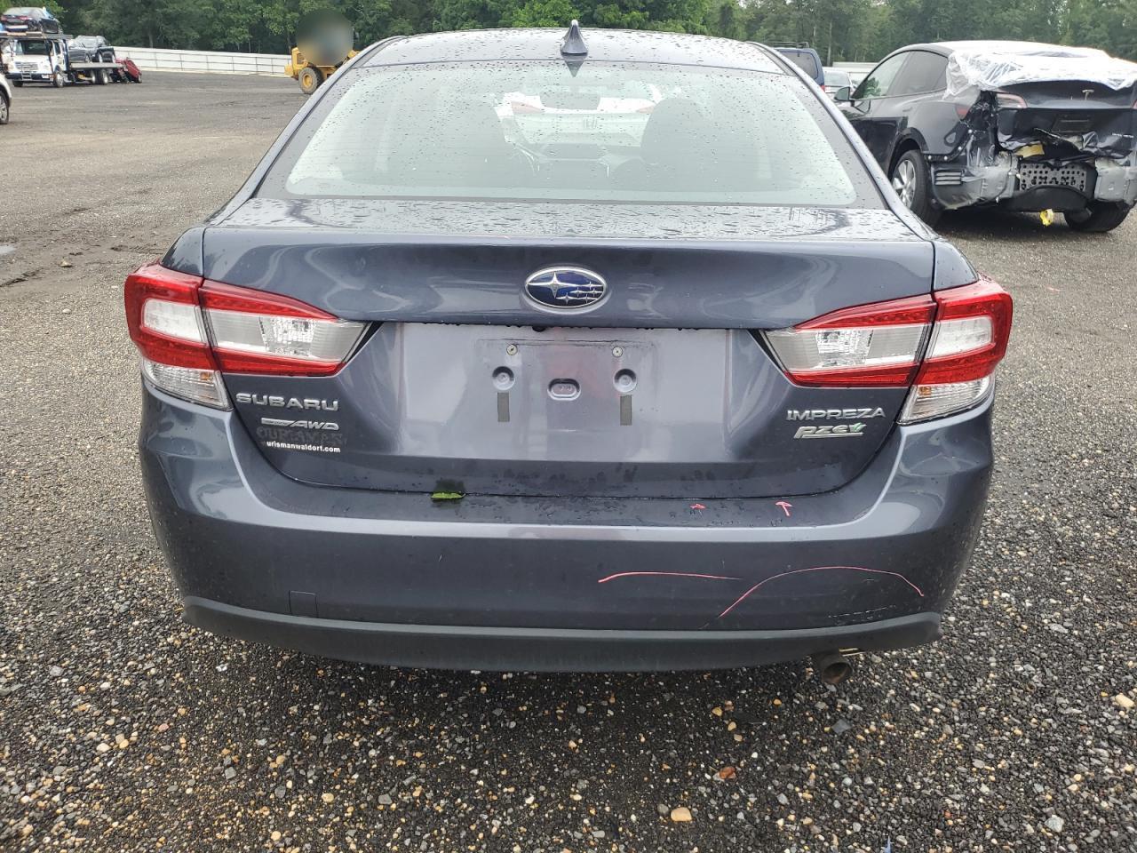 2017 Subaru Impreza Premium Plus - Фото 6