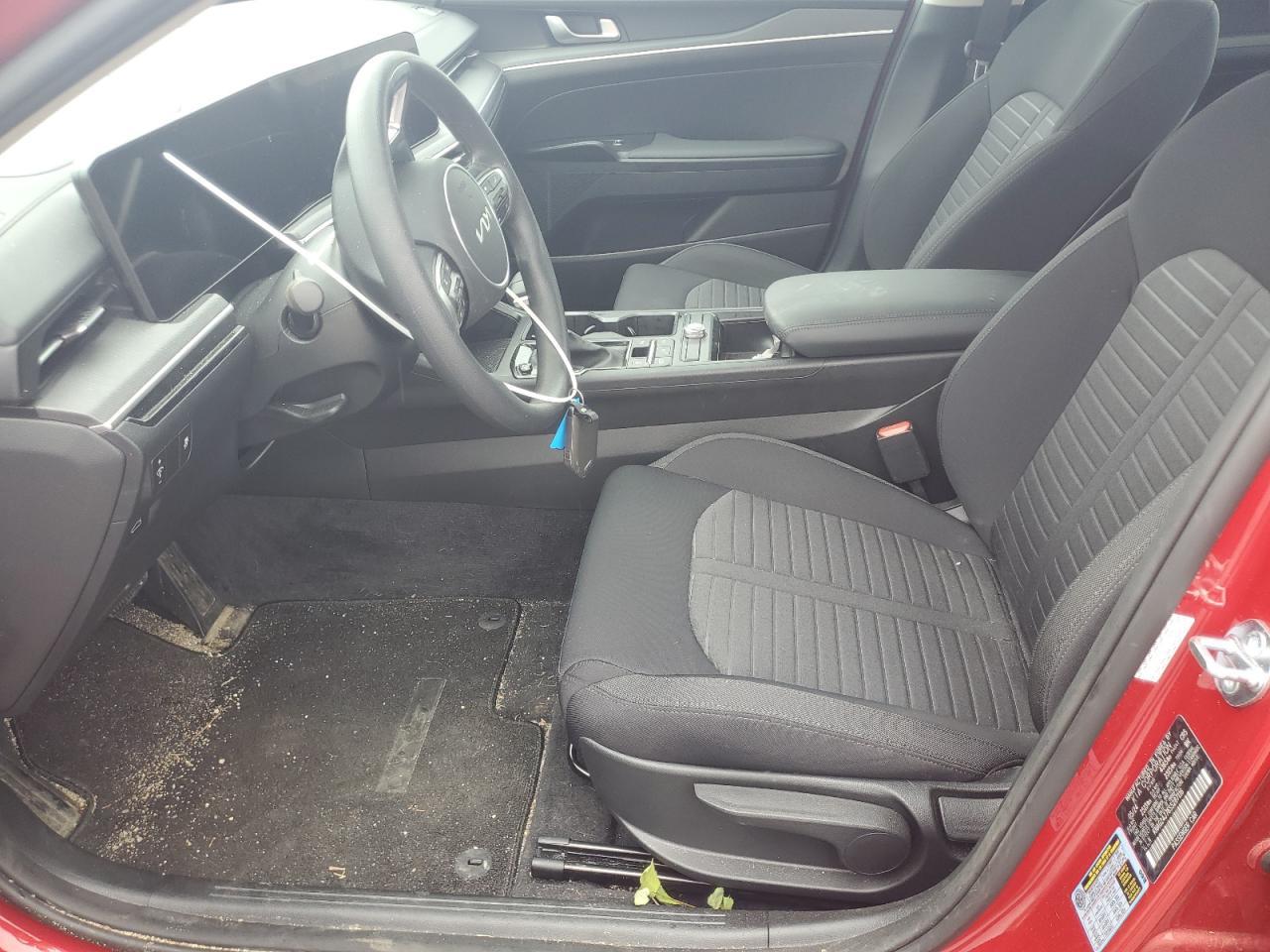 2025 Kia K5 Lxs - Image 7