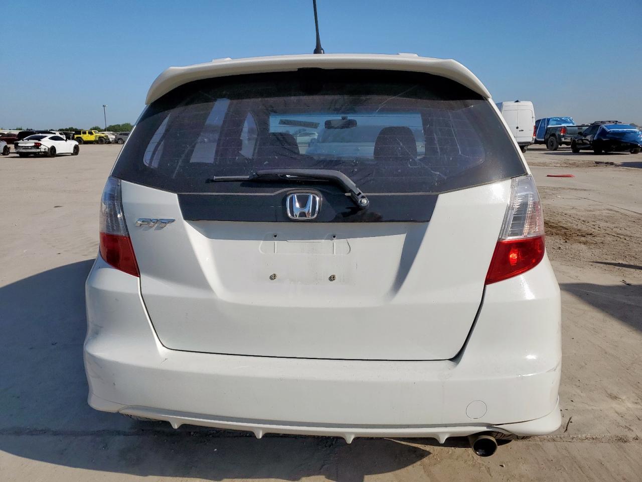 2012 Honda Fit Sport - Фото 6