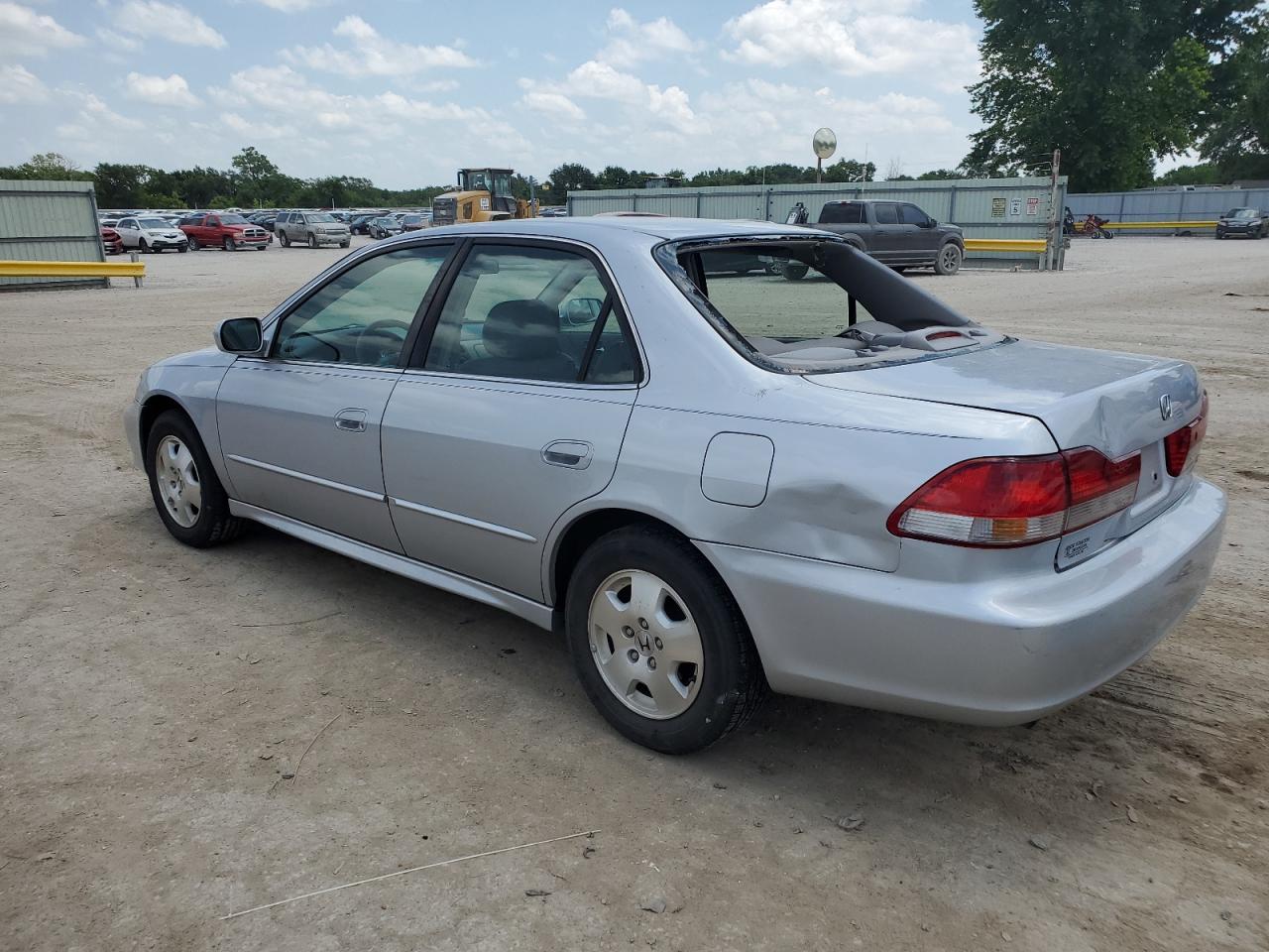 2002 Honda Accord Ex - Image 2